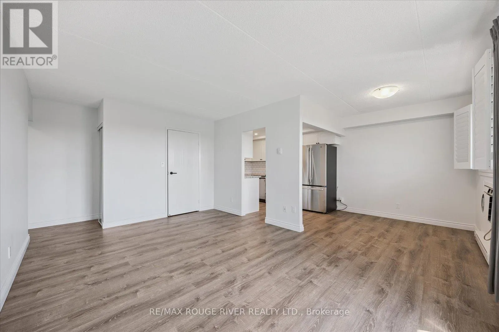 601 - 144 QUEEN STREET, #601
