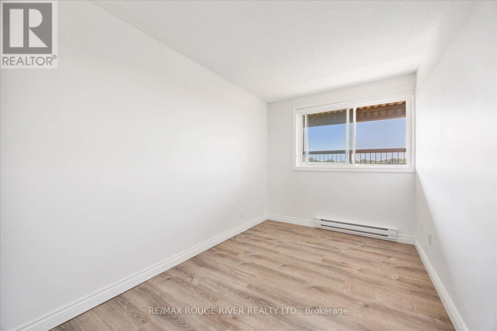 601 - 144 QUEEN STREET, #601