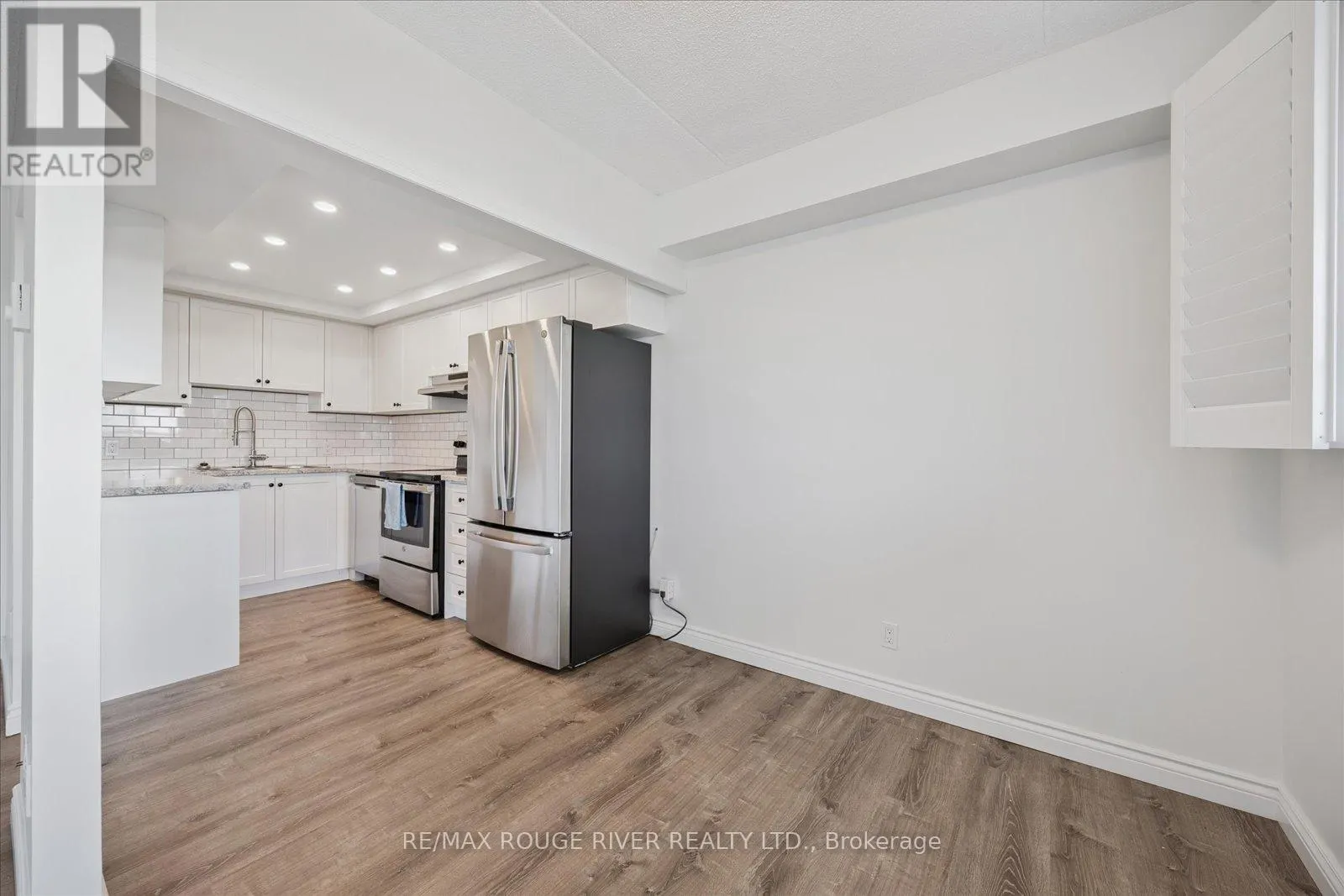 601 - 144 QUEEN STREET, #601