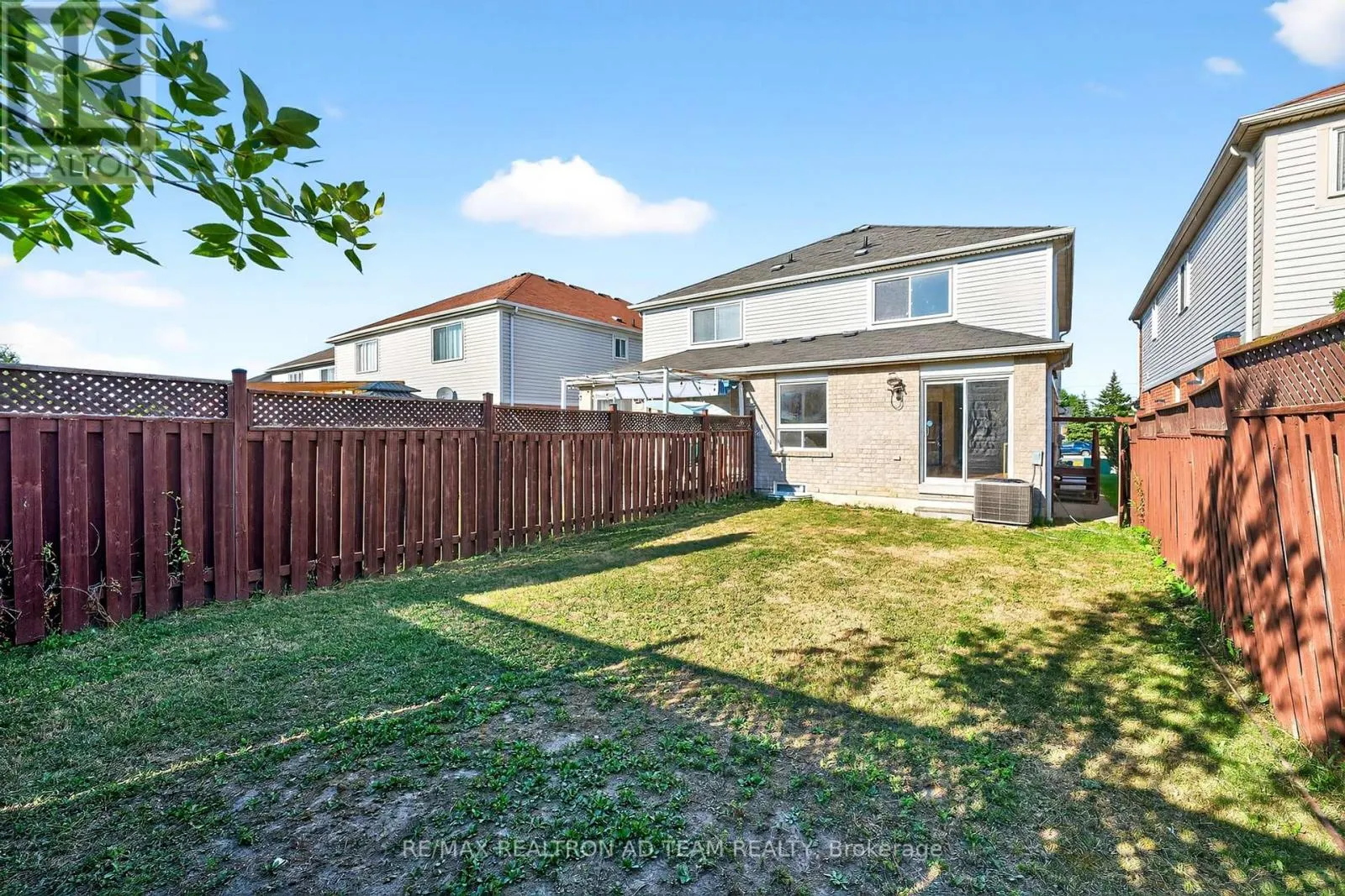 34 UNSWORTH CRESCENT