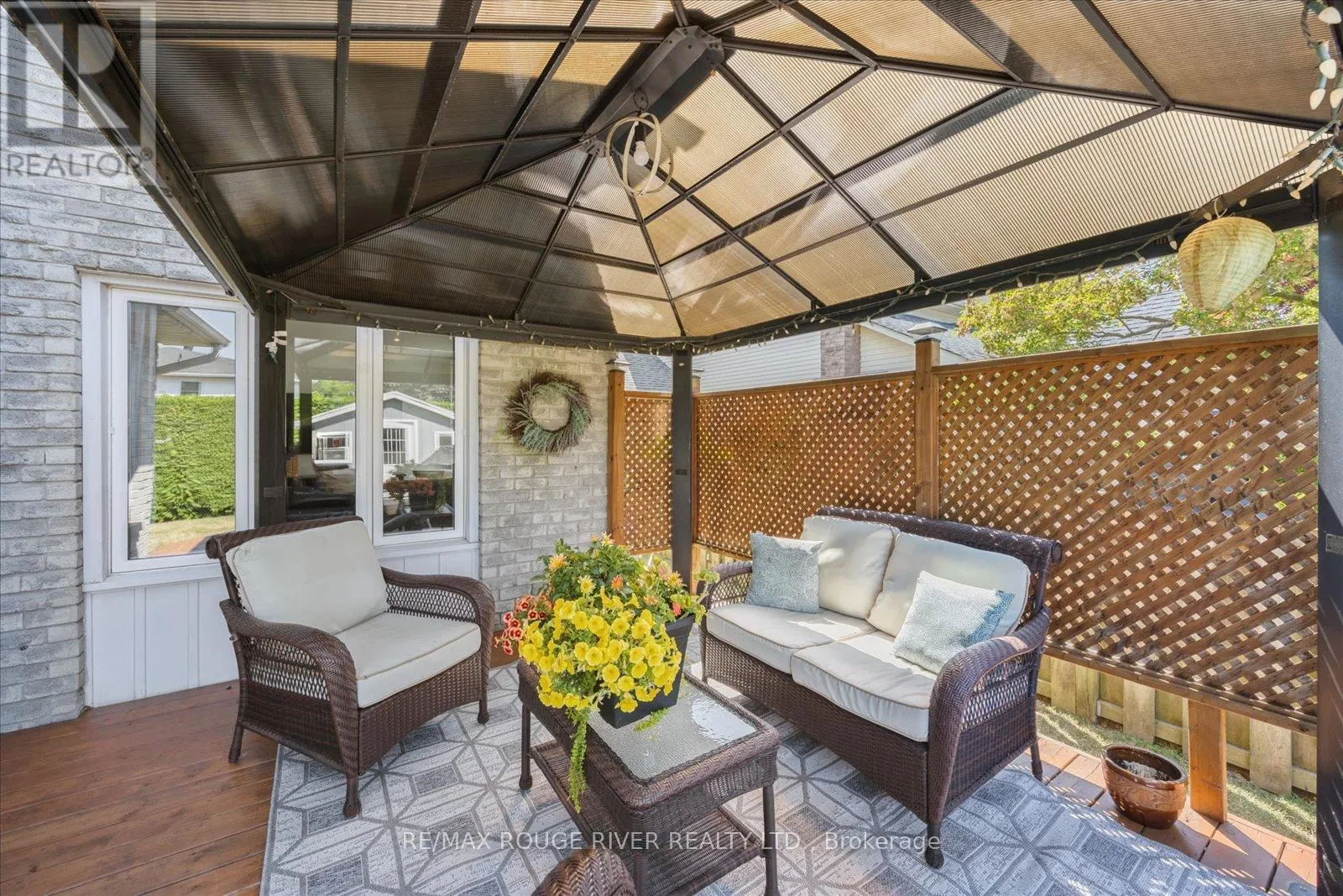 63 CANADIAN OAKS DRIVE
