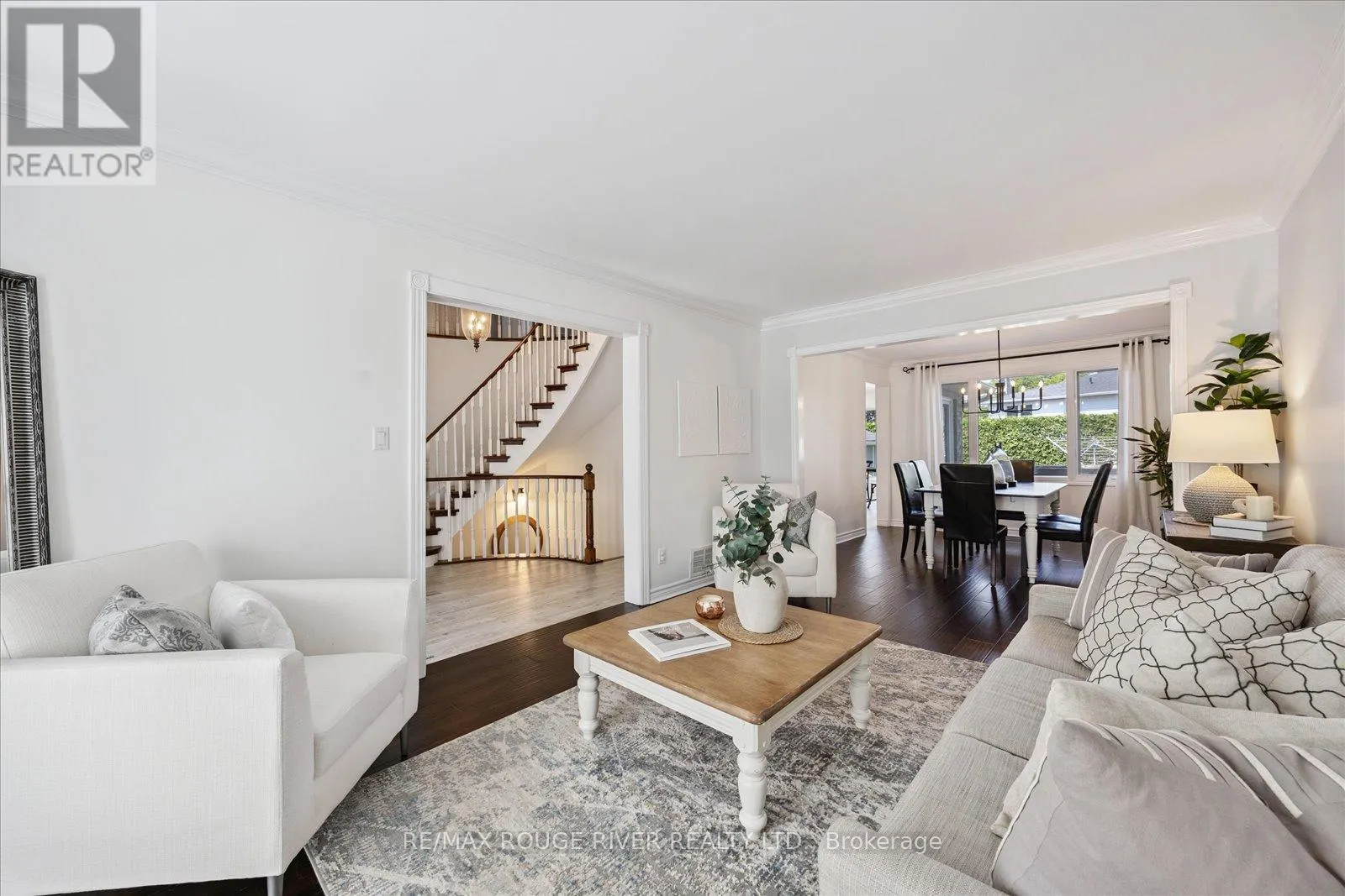 63 CANADIAN OAKS DRIVE