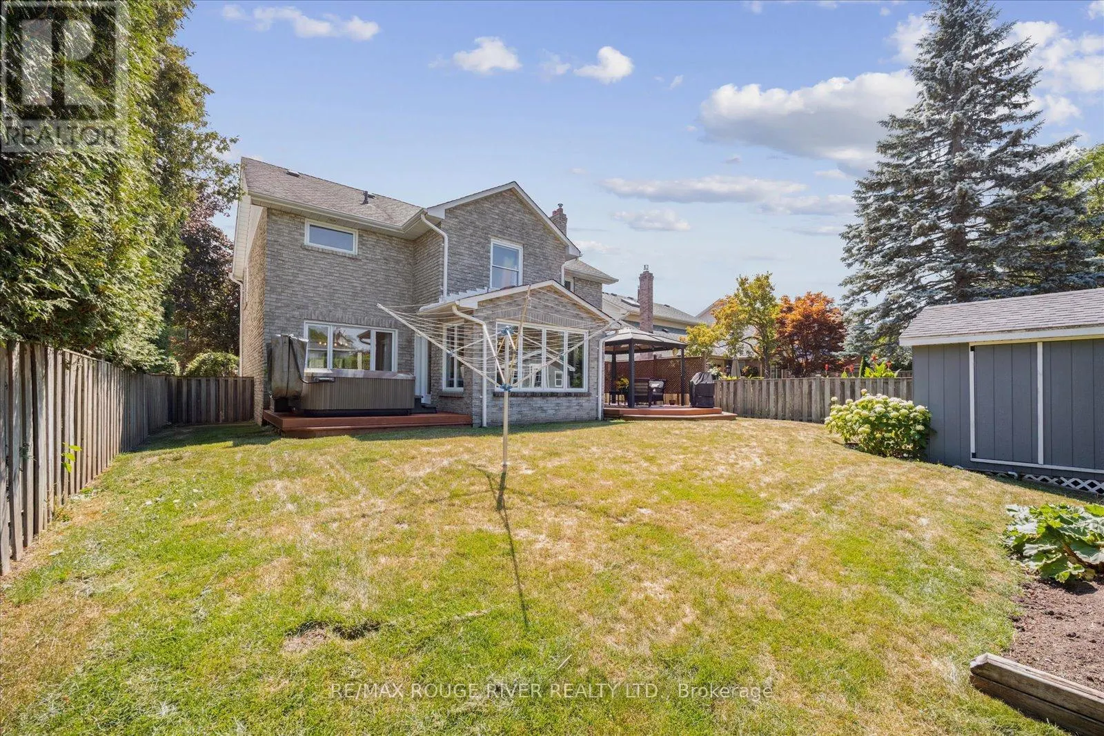63 CANADIAN OAKS DRIVE