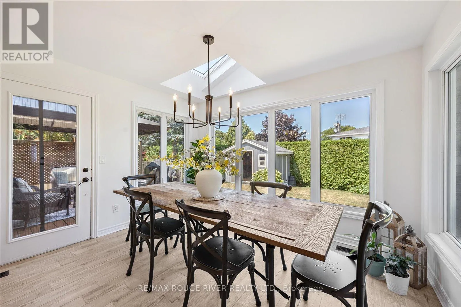 63 CANADIAN OAKS DRIVE