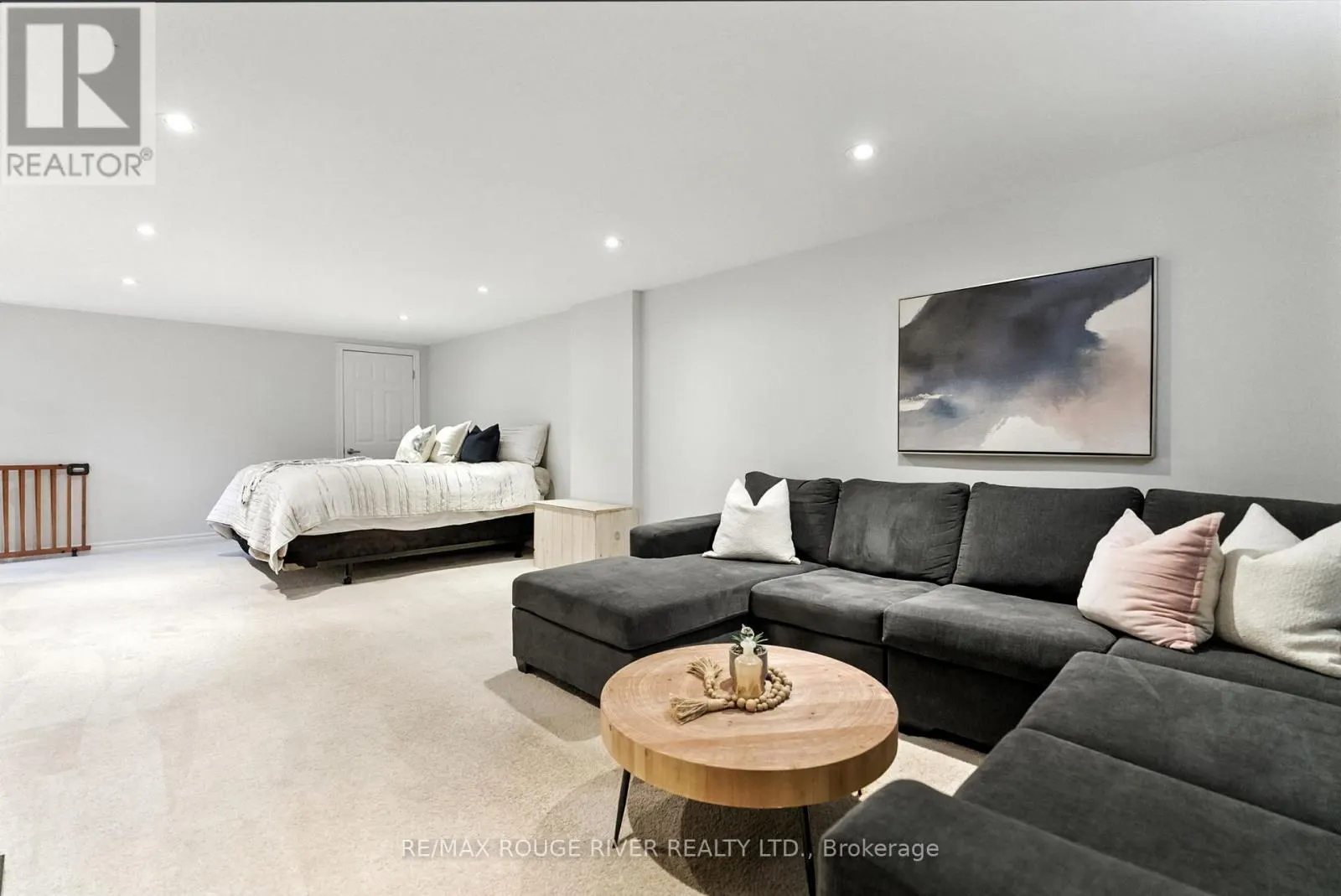 39 SOUTHWAY DRIVE