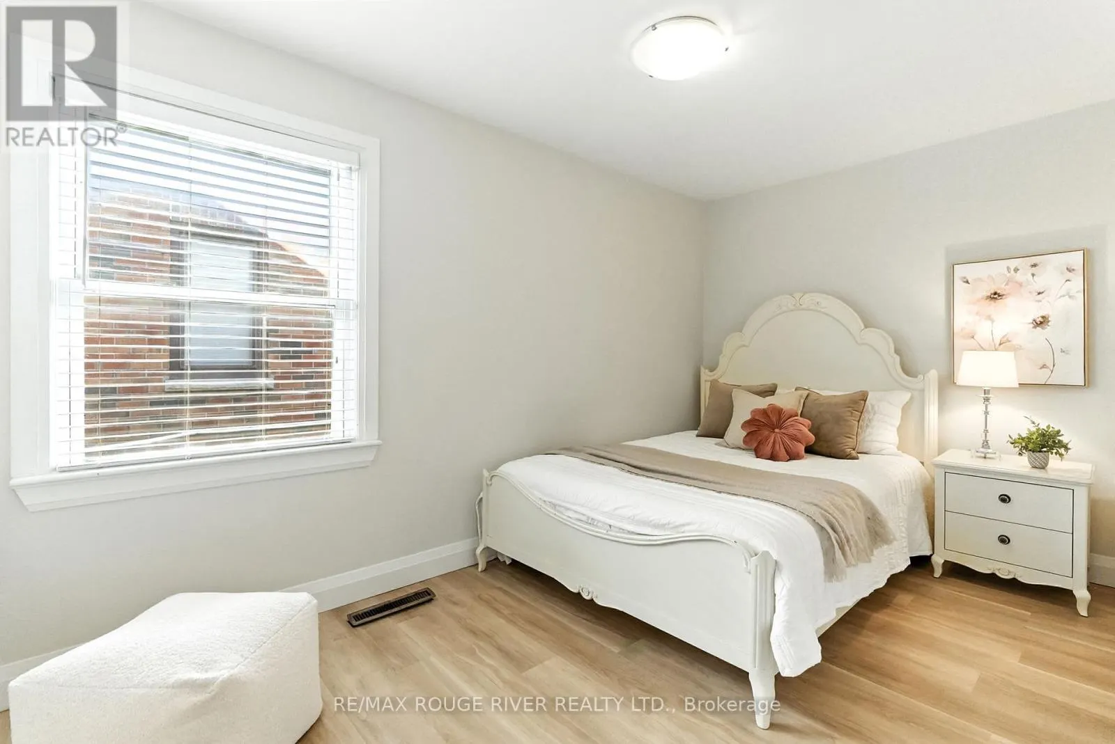 39 SOUTHWAY DRIVE