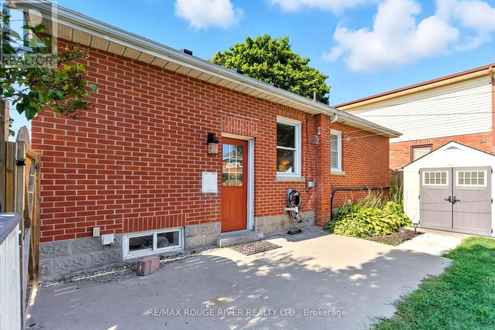 39 SOUTHWAY DRIVE
