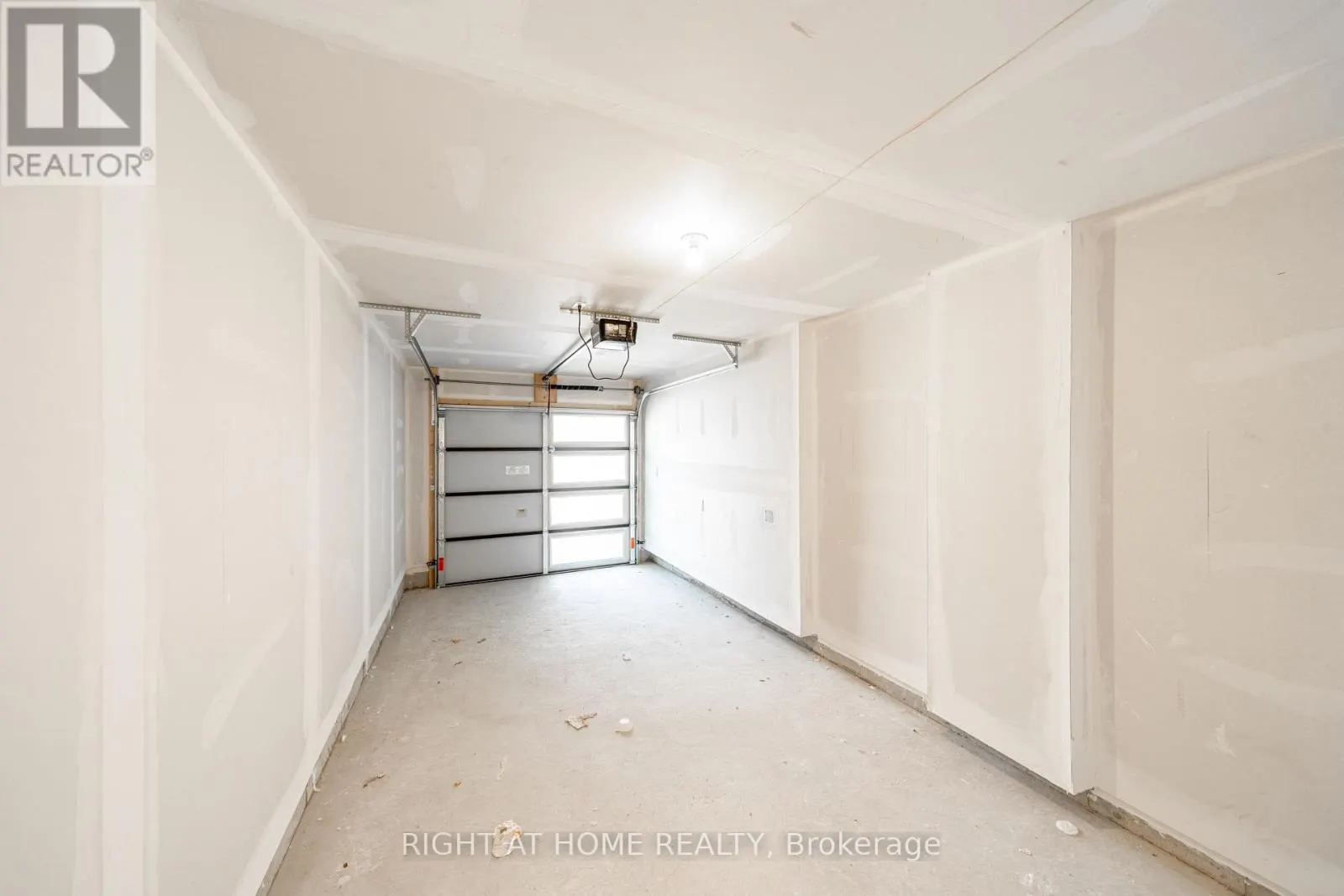 71 BAVIN STREET