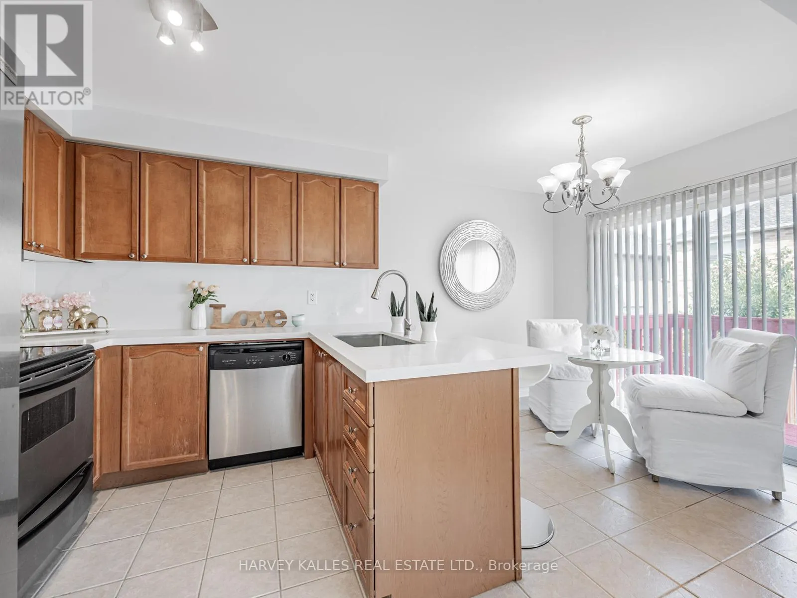 9 BOBCAT TERRACE
