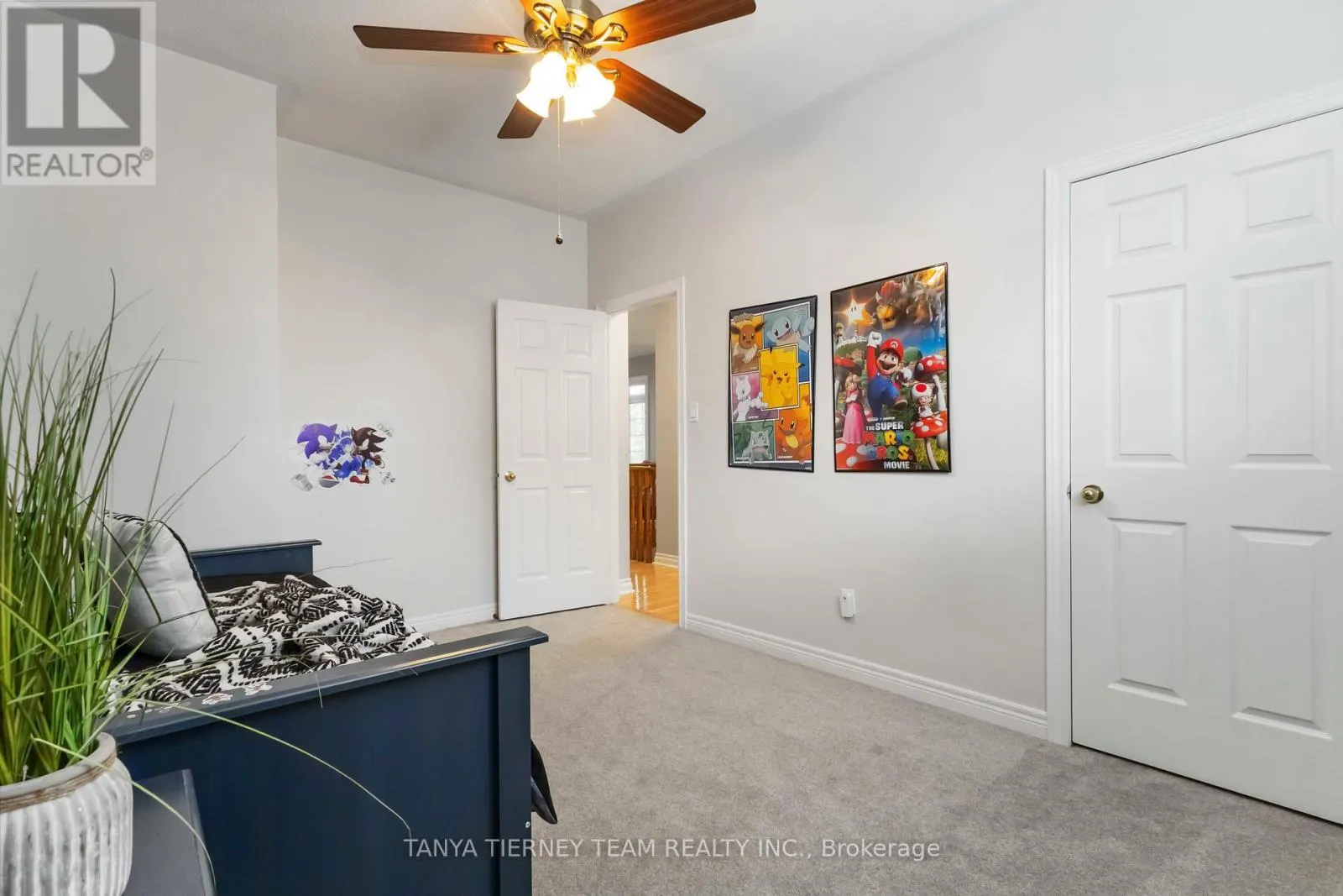 26 WILSHIRE DRIVE