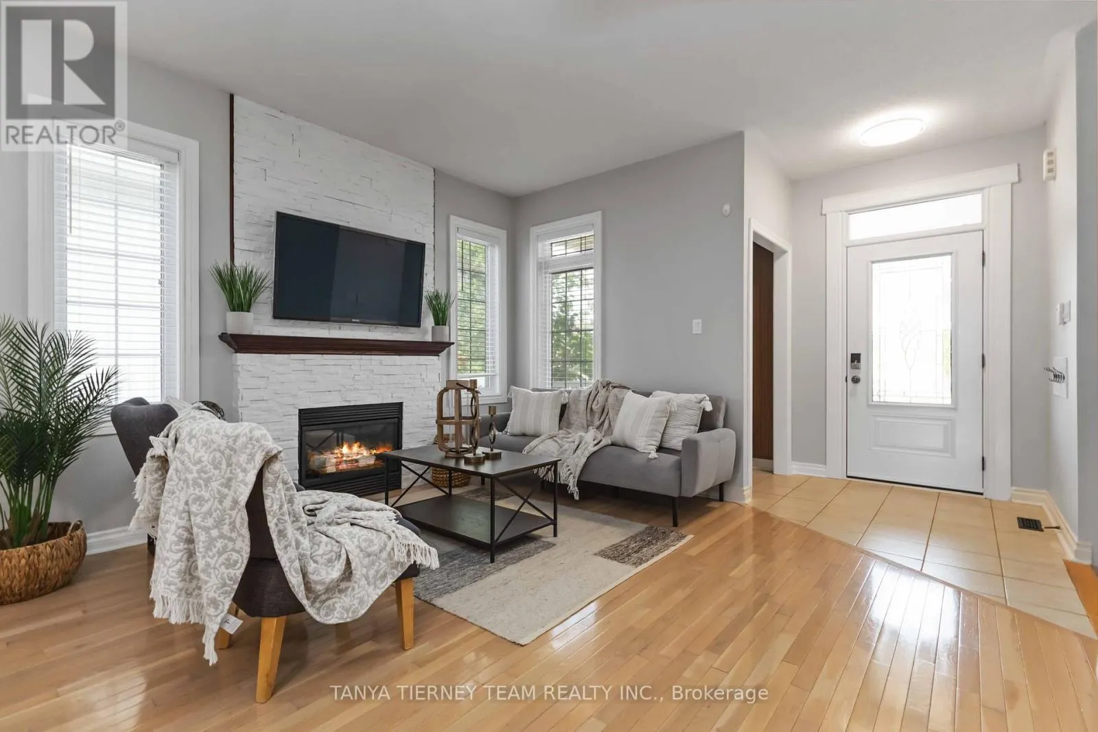 26 WILSHIRE DRIVE