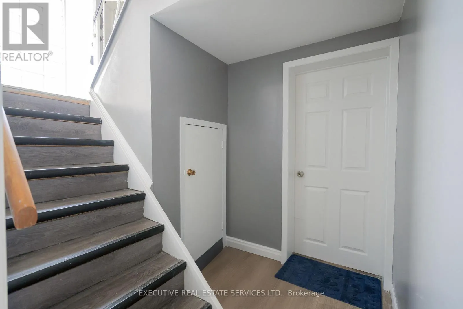 32 BRIMORTON DRIVE