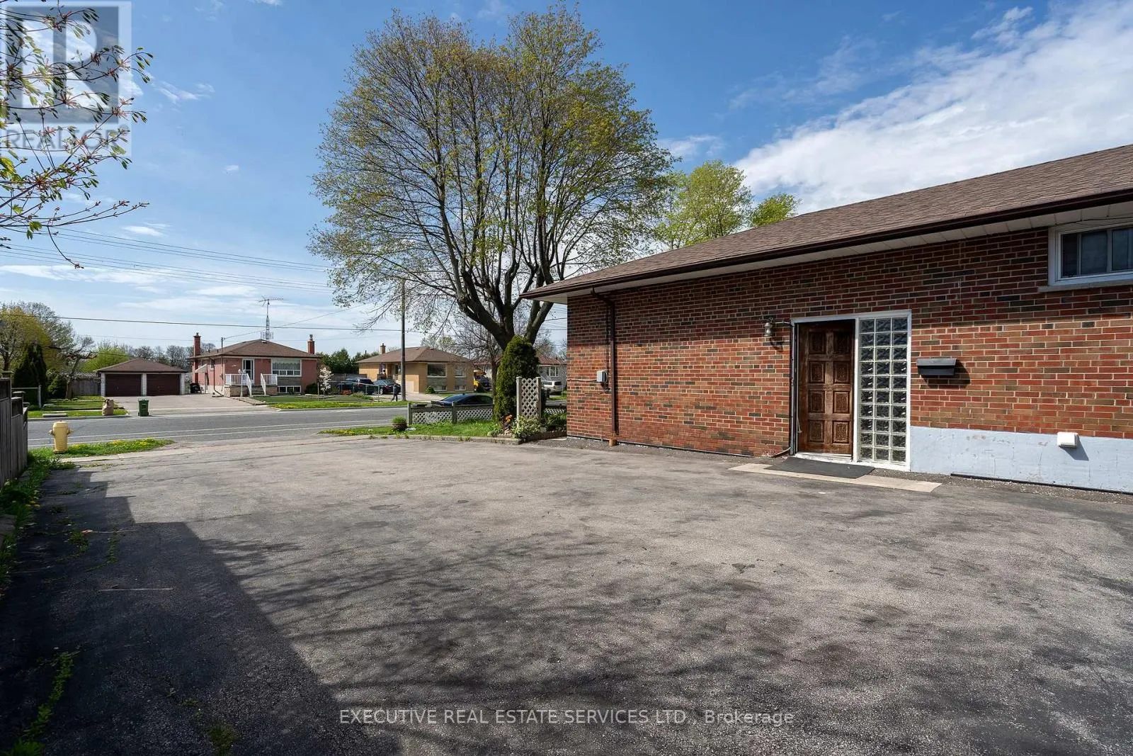 32 BRIMORTON DRIVE