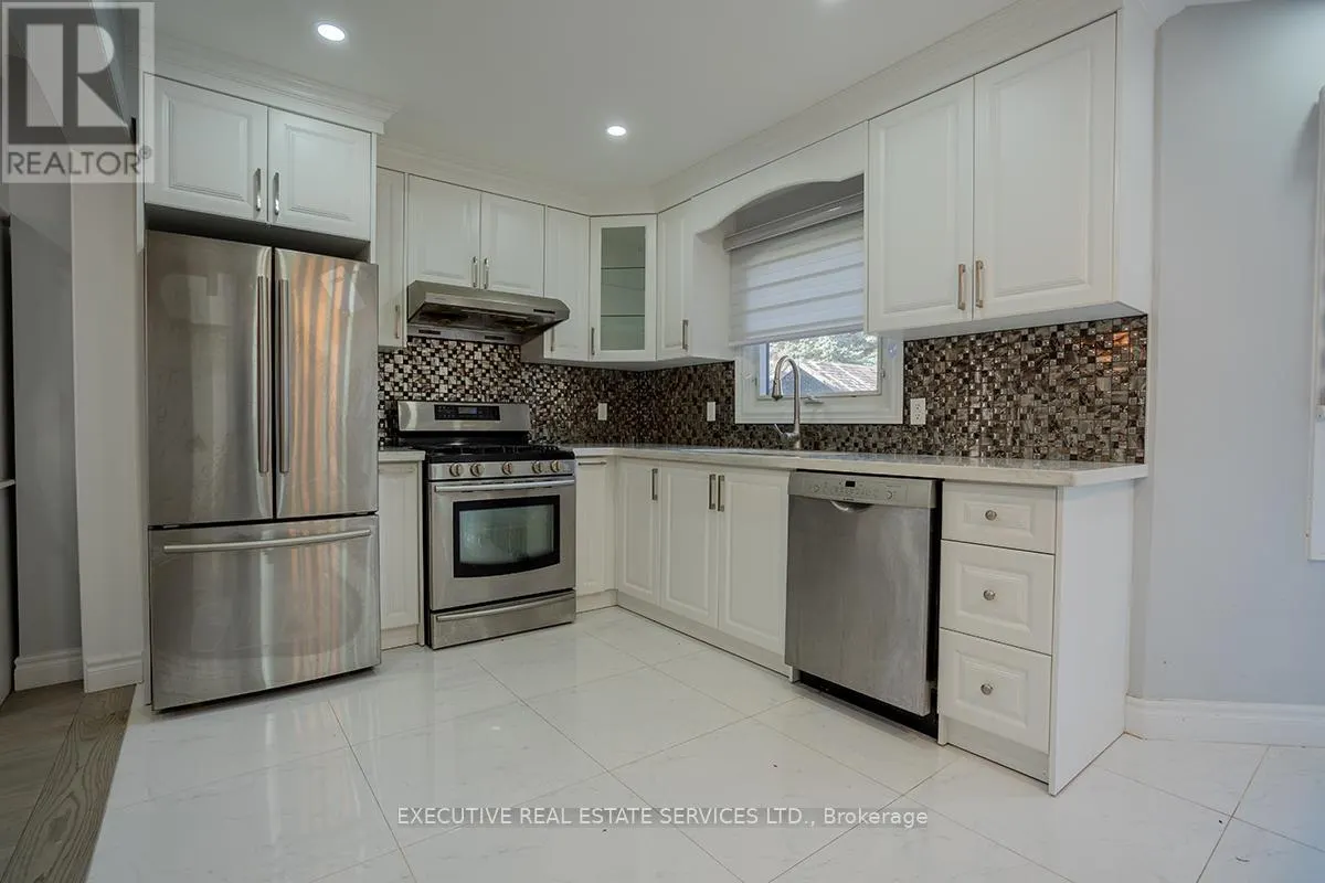 46 WILLOWBROOK DRIVE