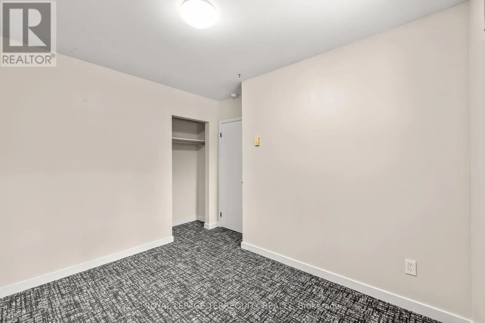 MAIN FLOOR - 116 BYNG AVENUE