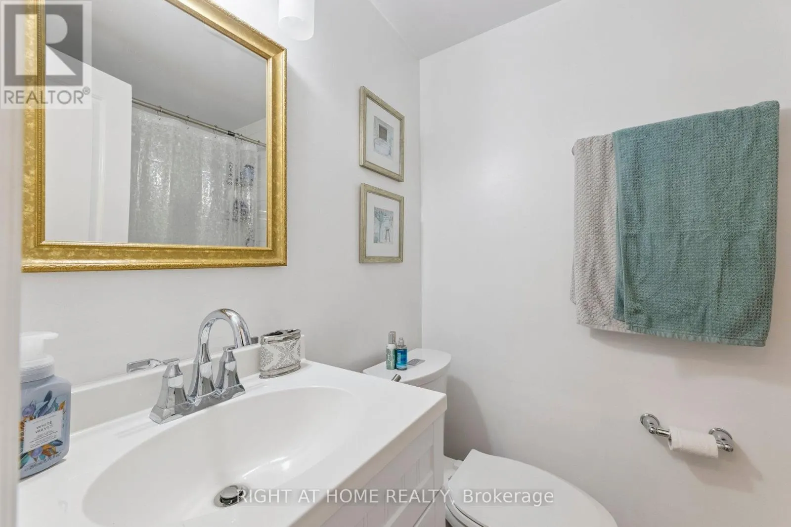 403 CHANDOS COURT