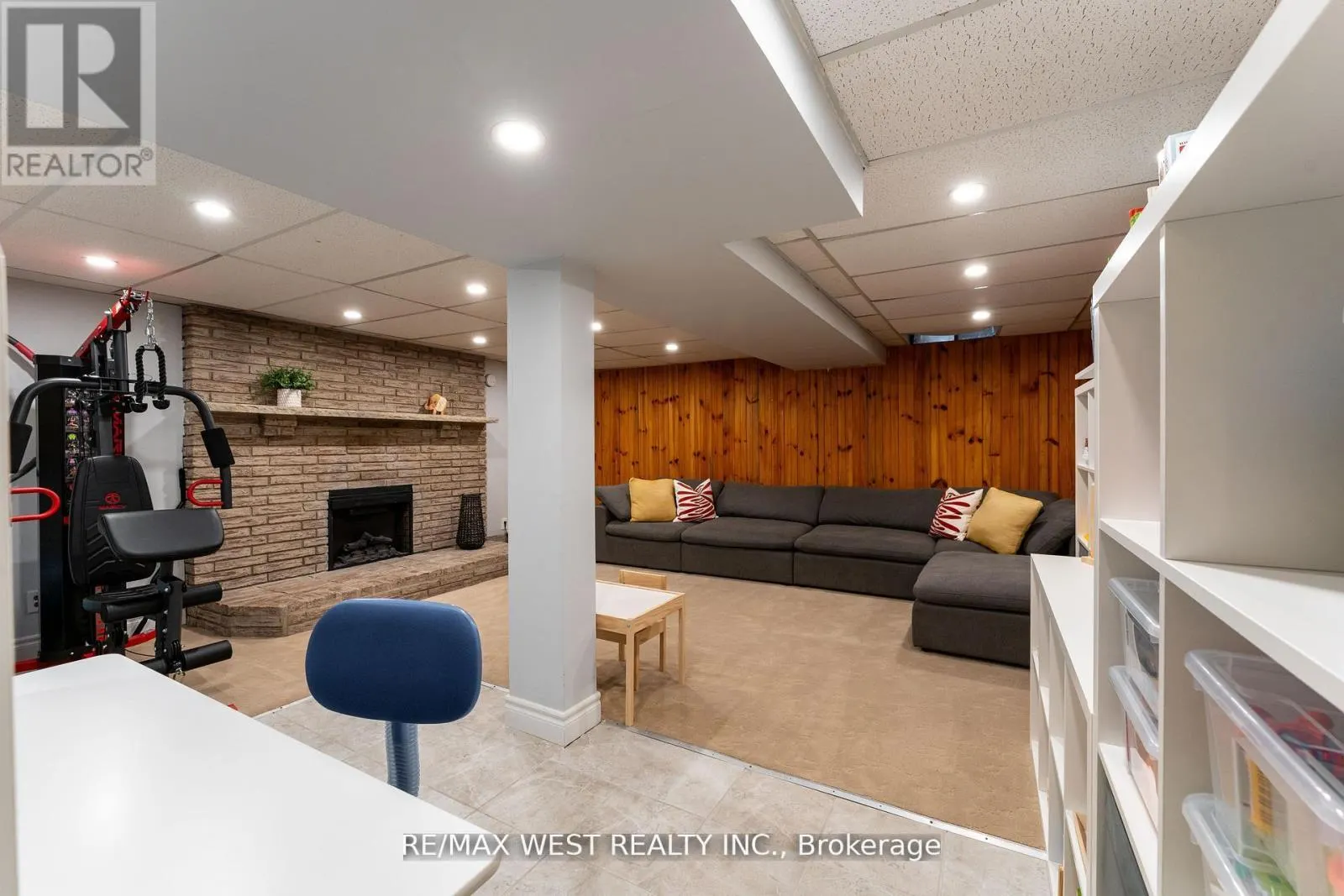 172 LICHEN CRESCENT