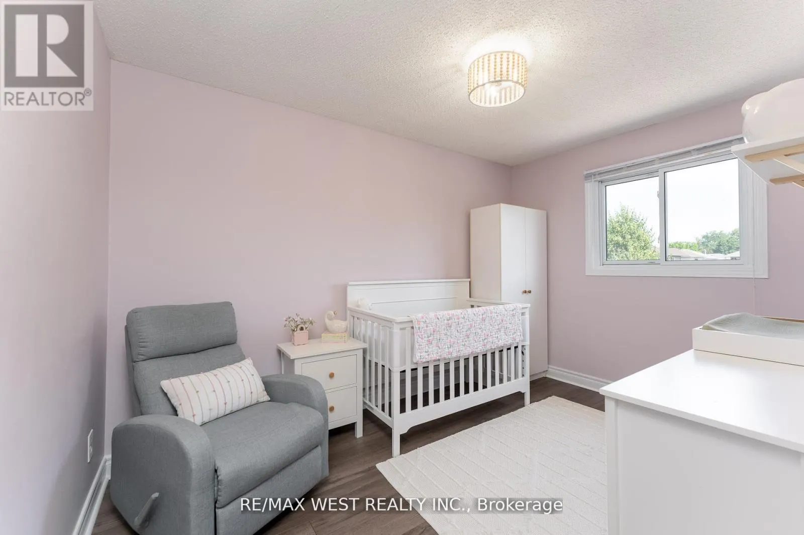 172 LICHEN CRESCENT