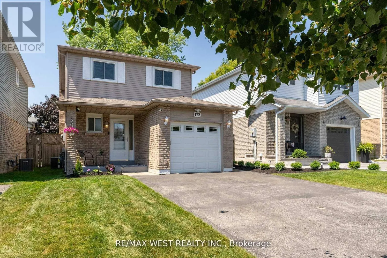 172 LICHEN CRESCENT