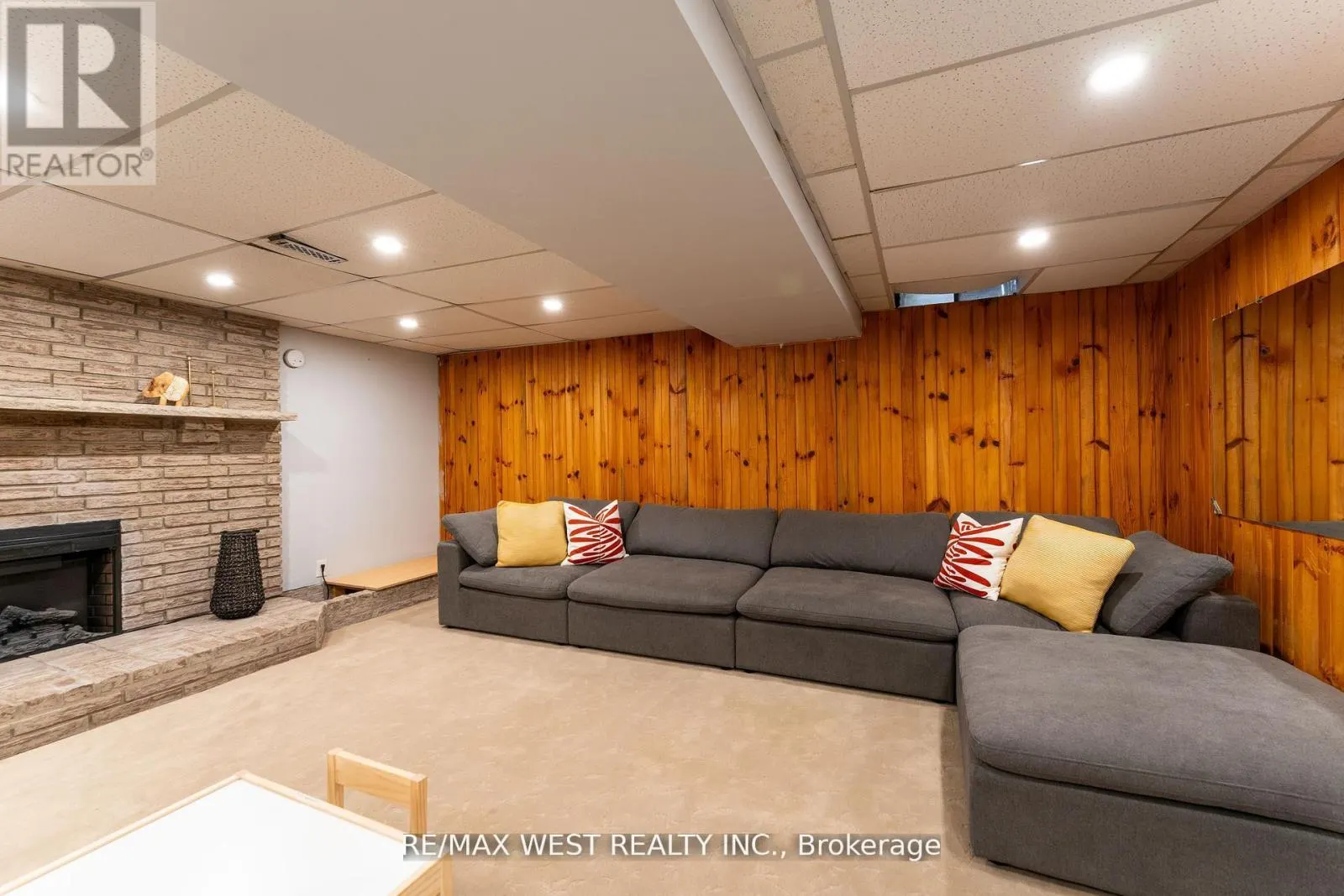172 LICHEN CRESCENT