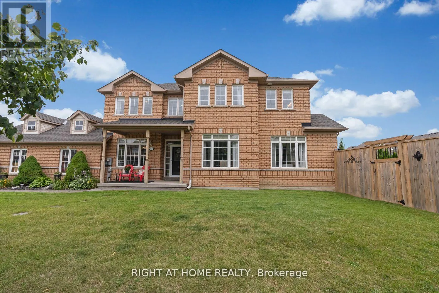 23 DON MORRIS COURT