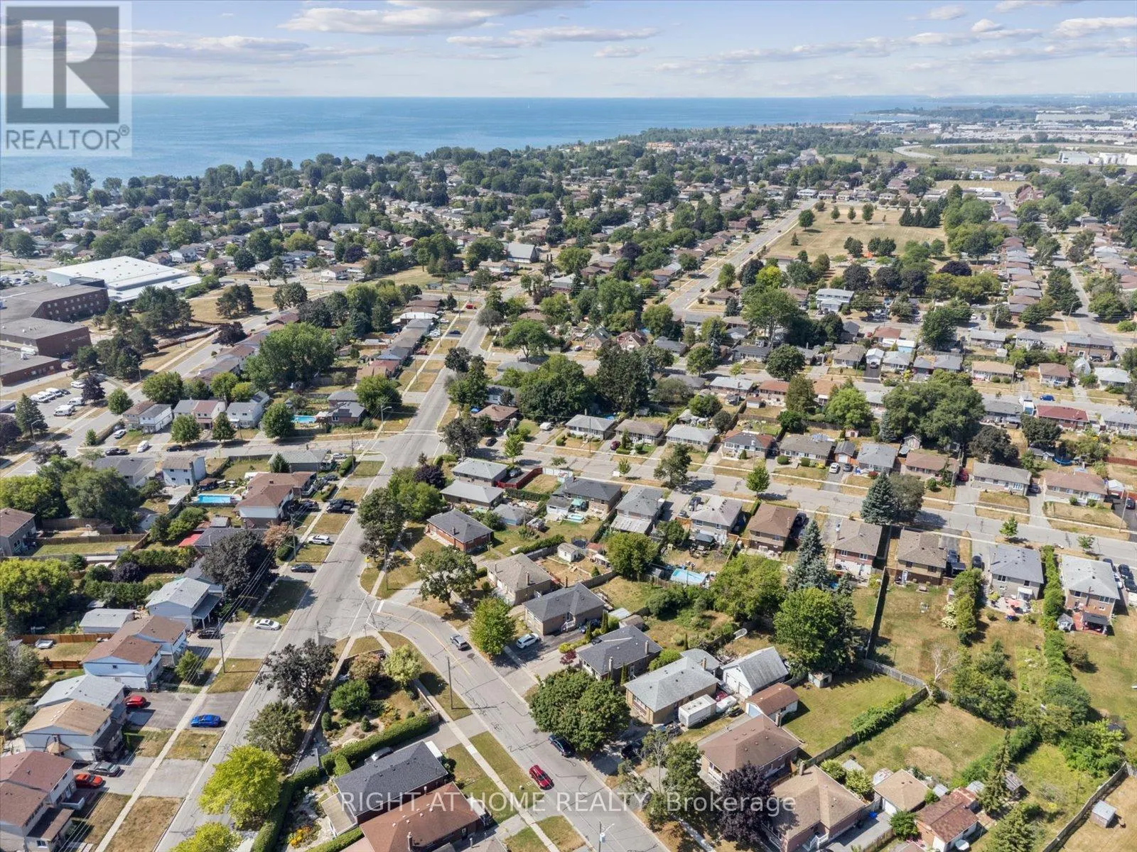 1328 SCUGOG AVENUE
