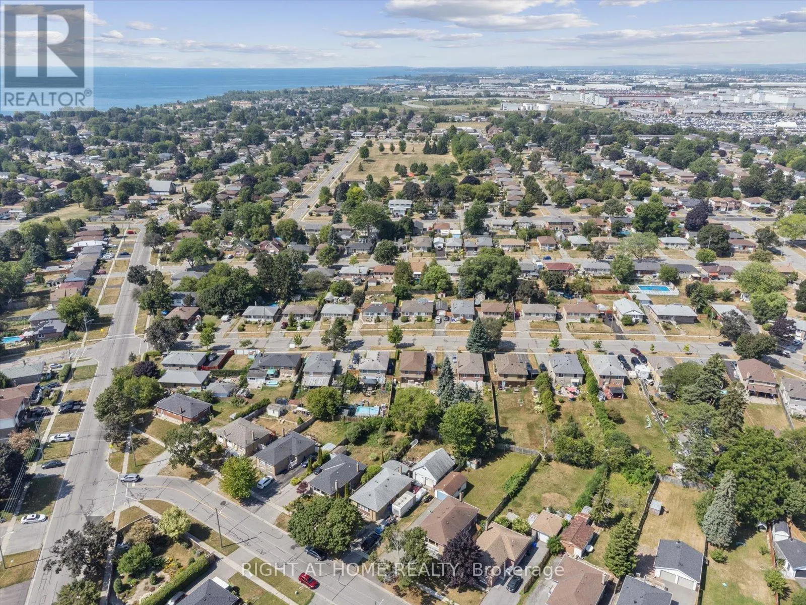 1328 SCUGOG AVENUE