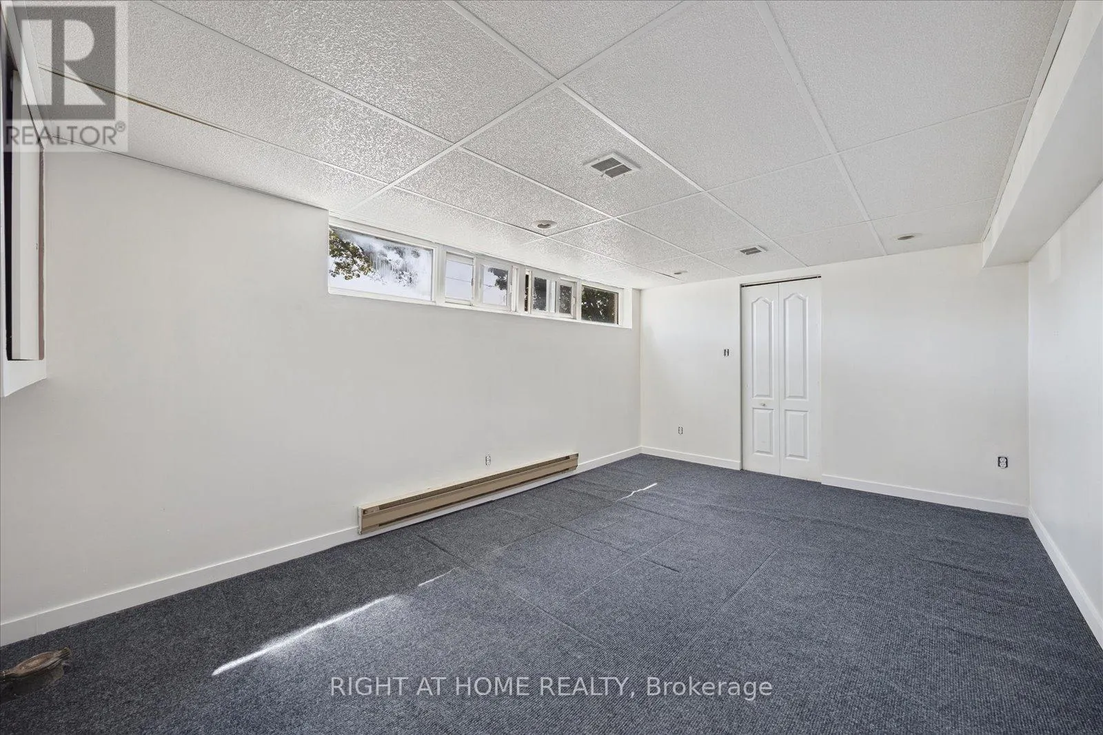 1328 SCUGOG AVENUE