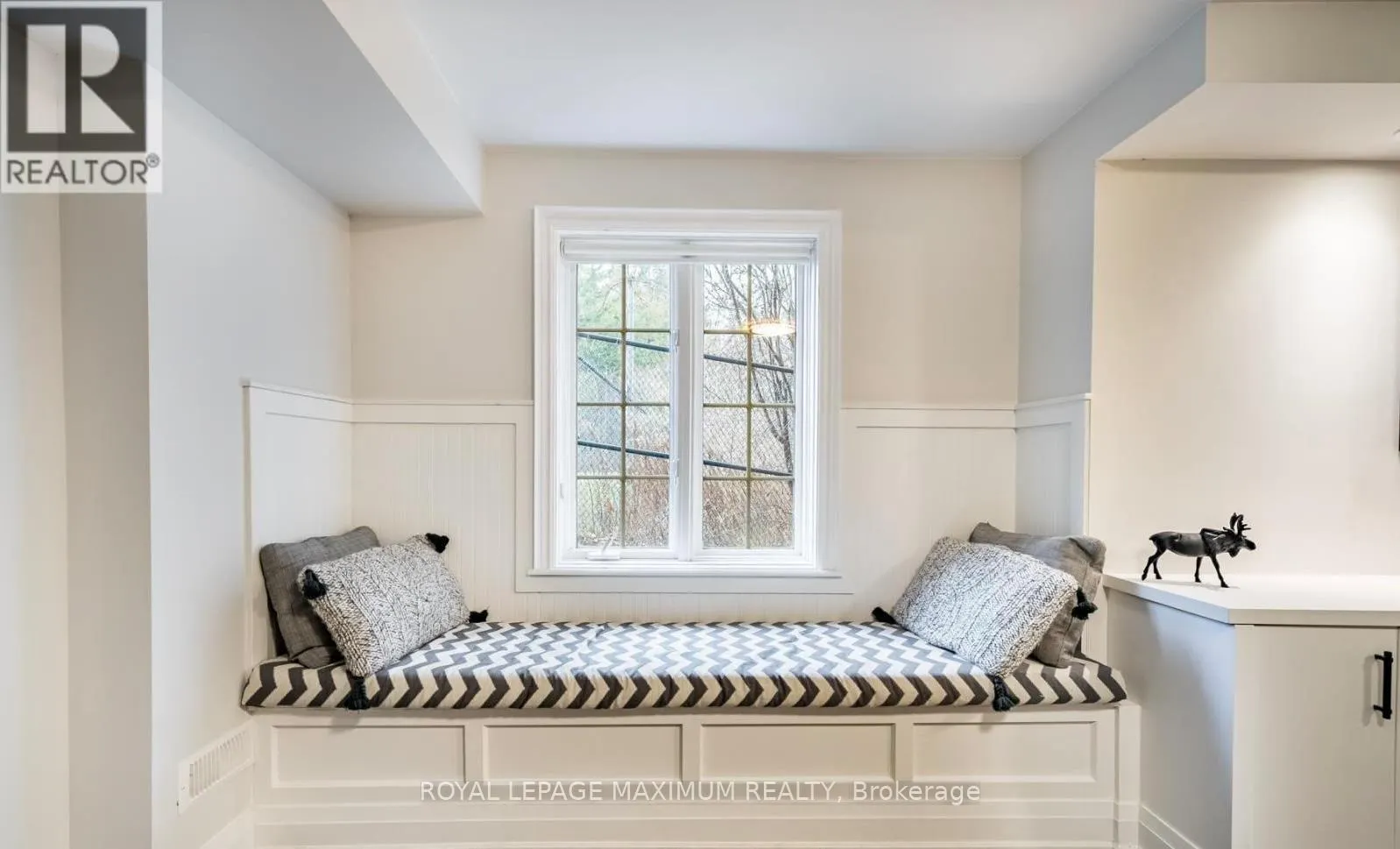 ROOM - 46 ILLINGWORTH LANE