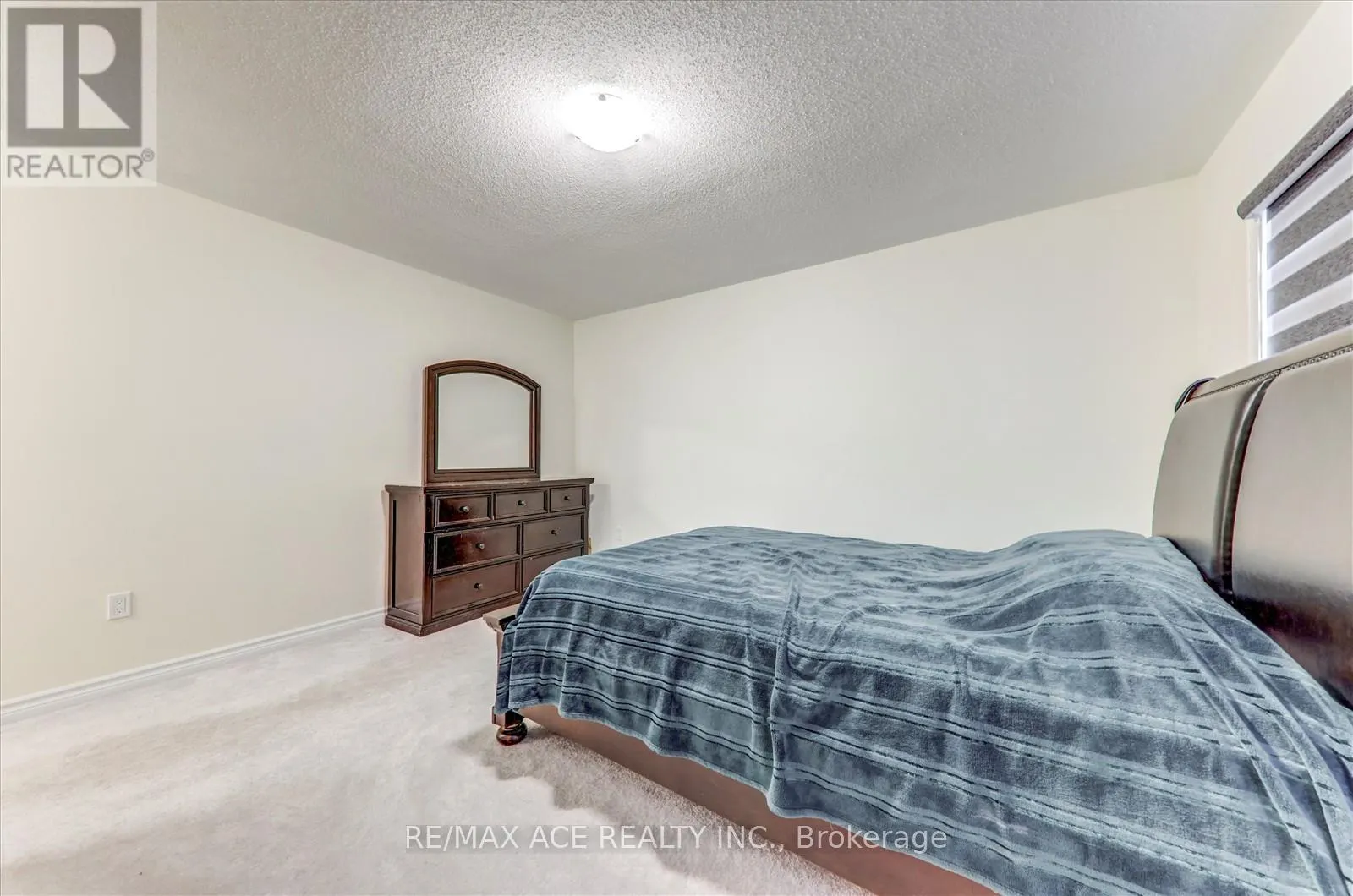 118 NORTH GARDEN BOULEVARD