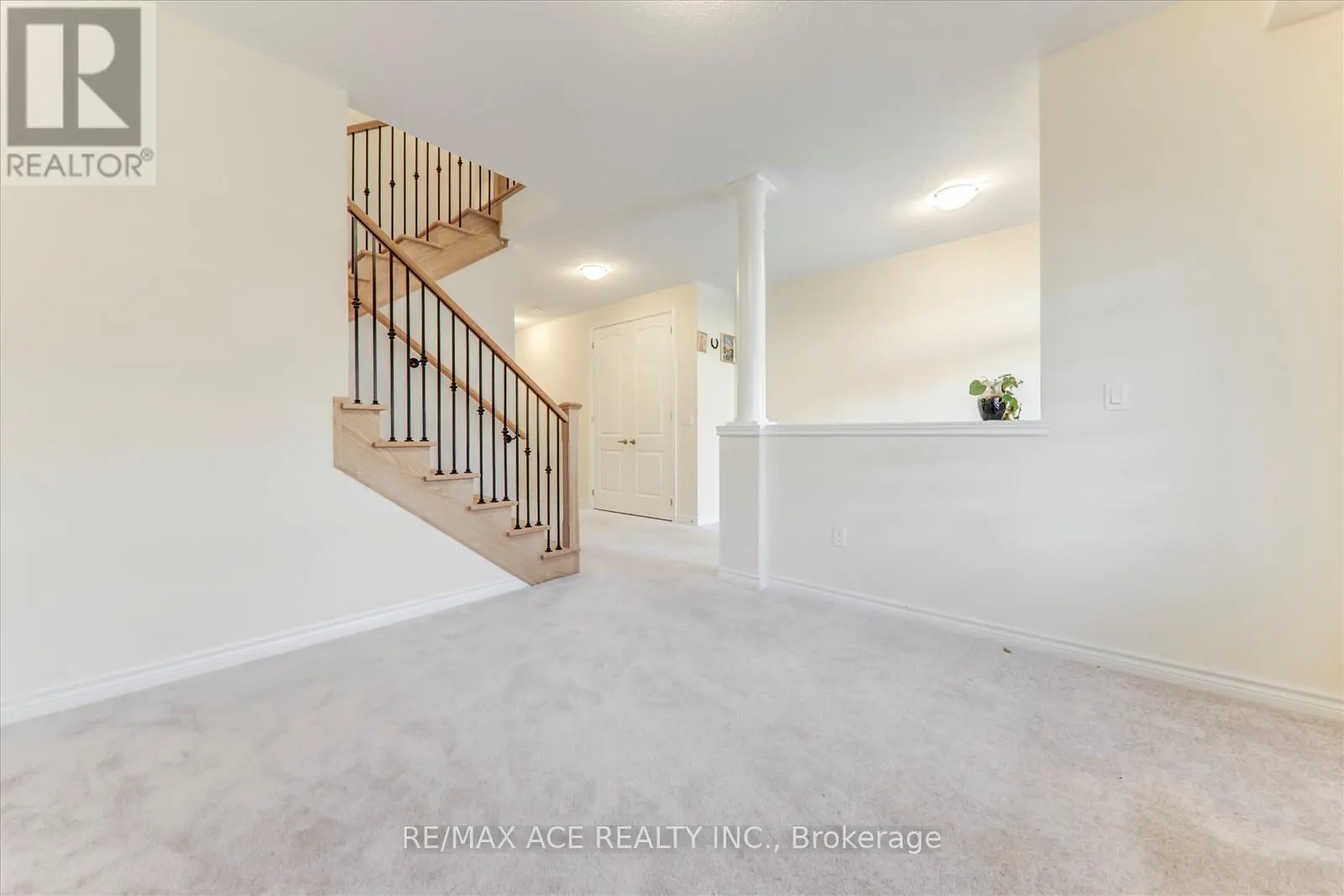 118 NORTH GARDEN BOULEVARD