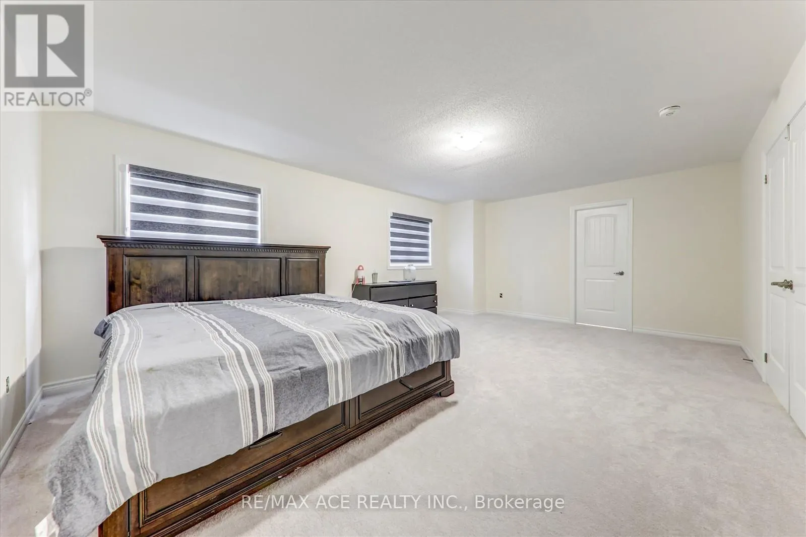 118 NORTH GARDEN BOULEVARD