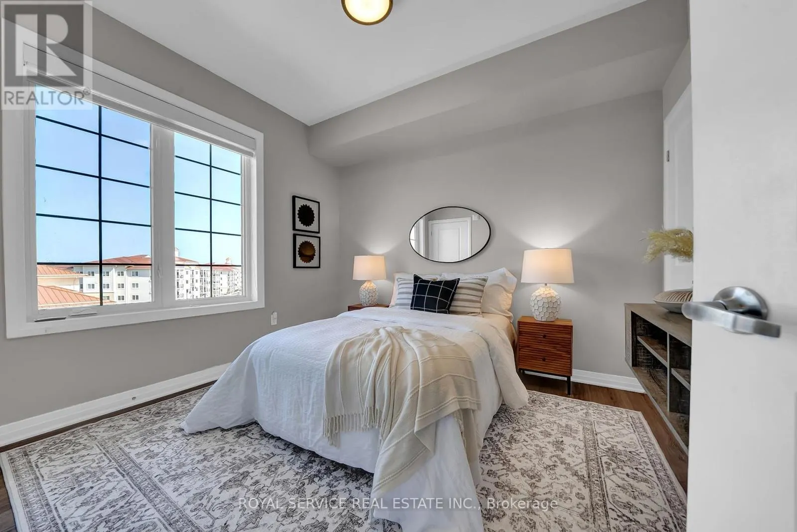 404 - 65 SHIPWAY AVENUE, #404