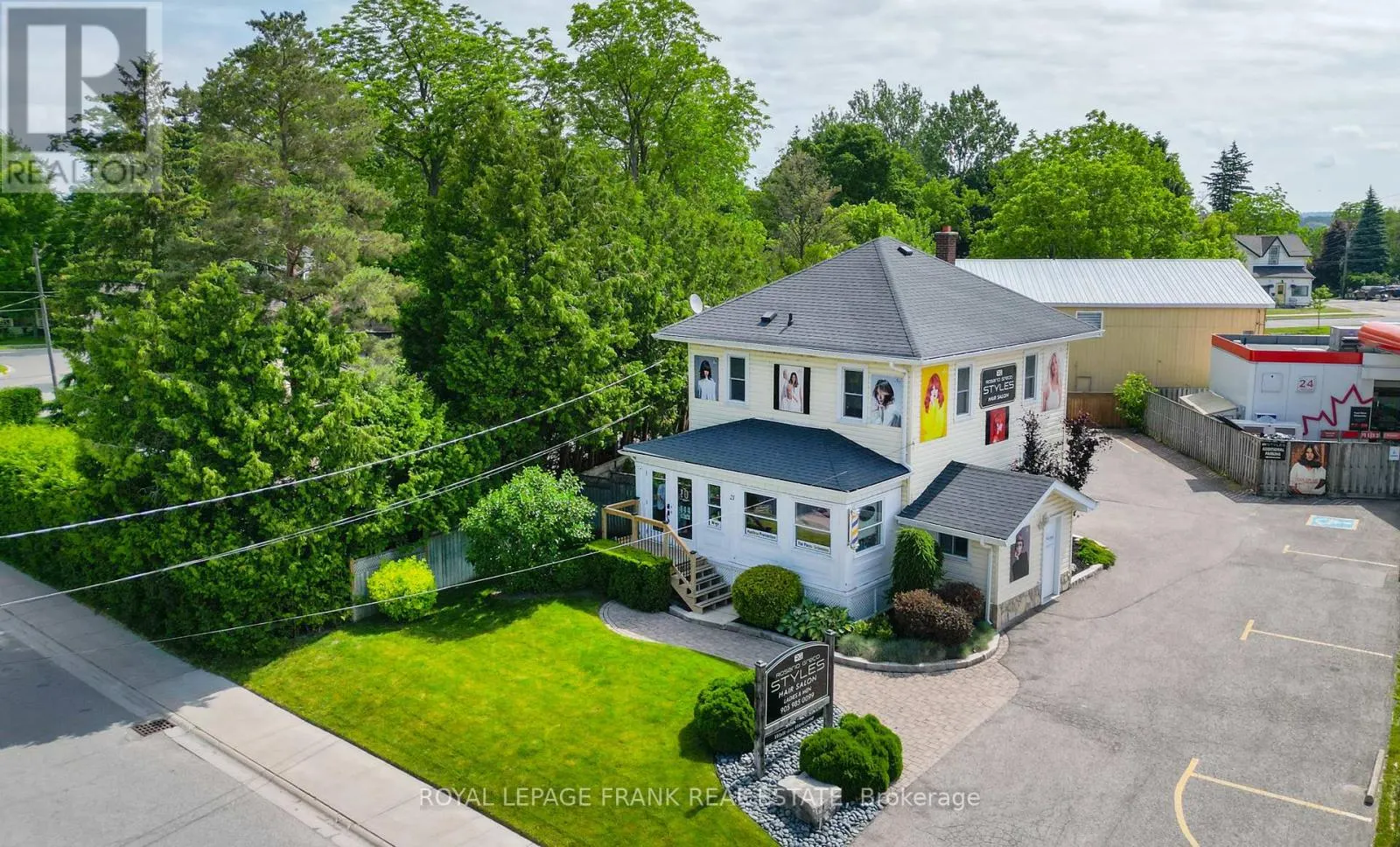 21 WILBUR AVENUE