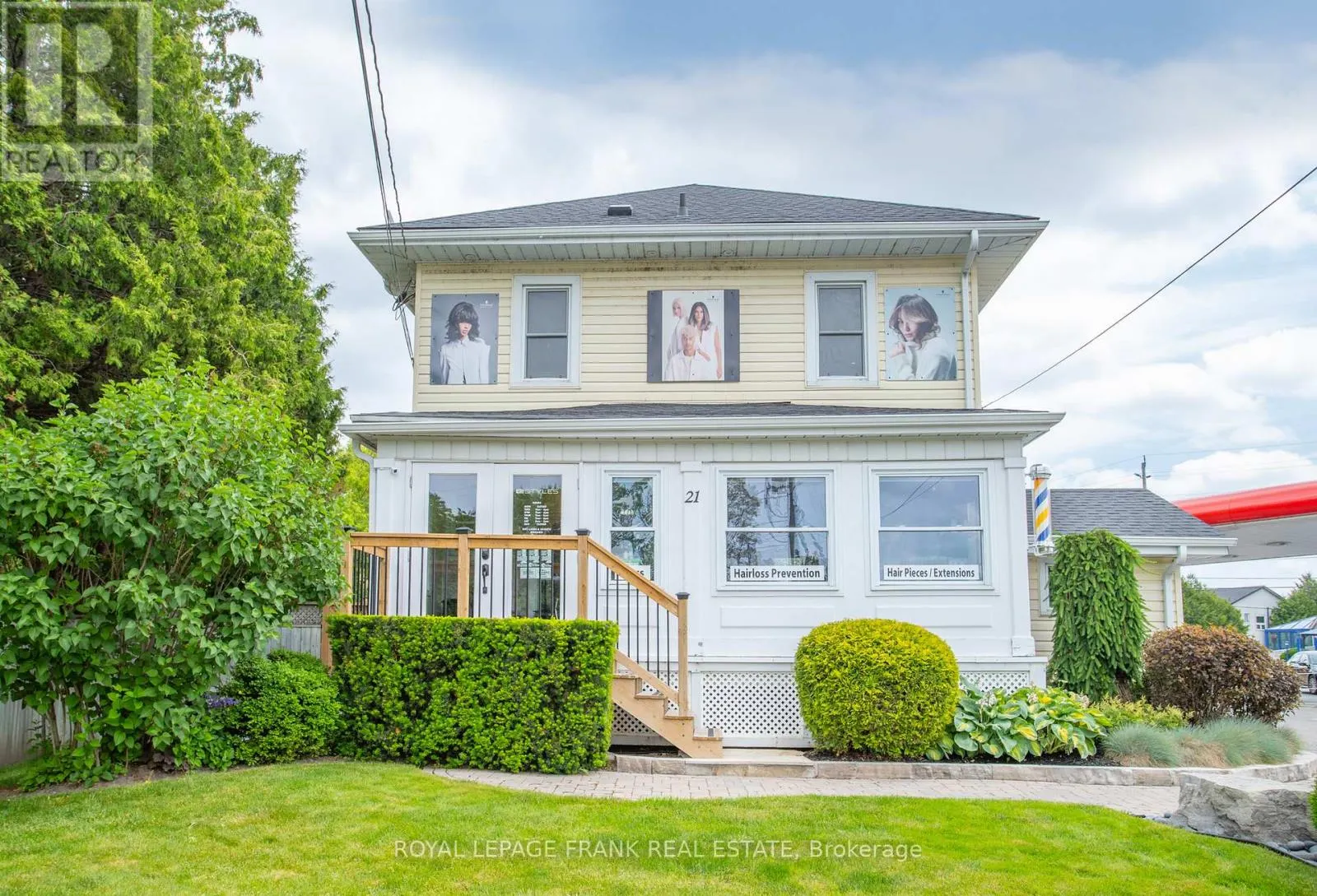 21 WILBUR AVENUE