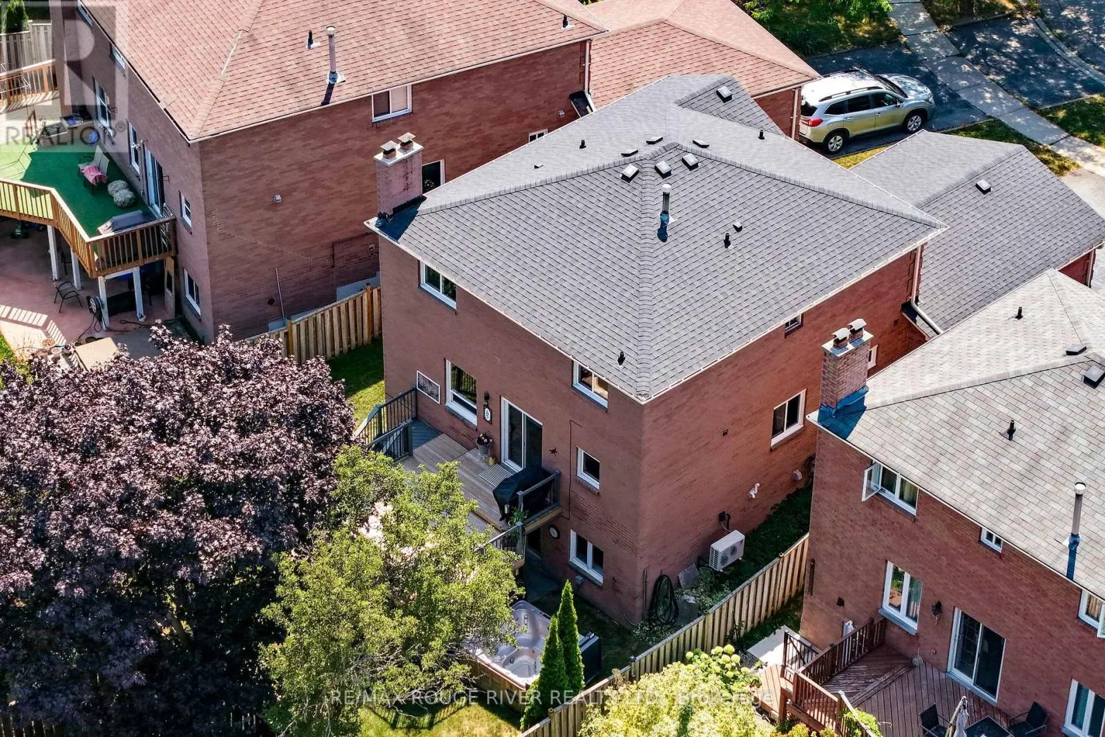 13 DAGWELL CRESCENT