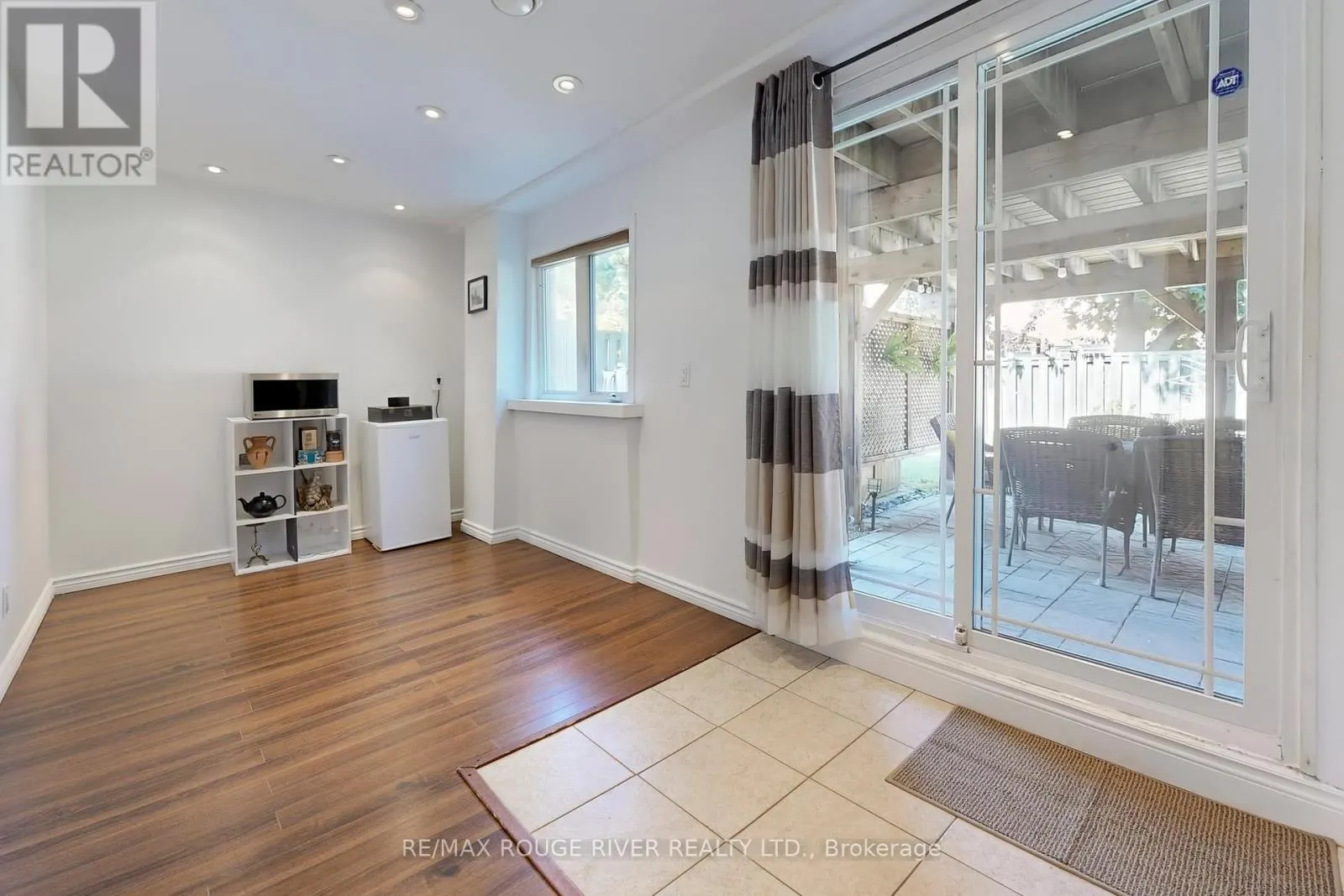 13 DAGWELL CRESCENT