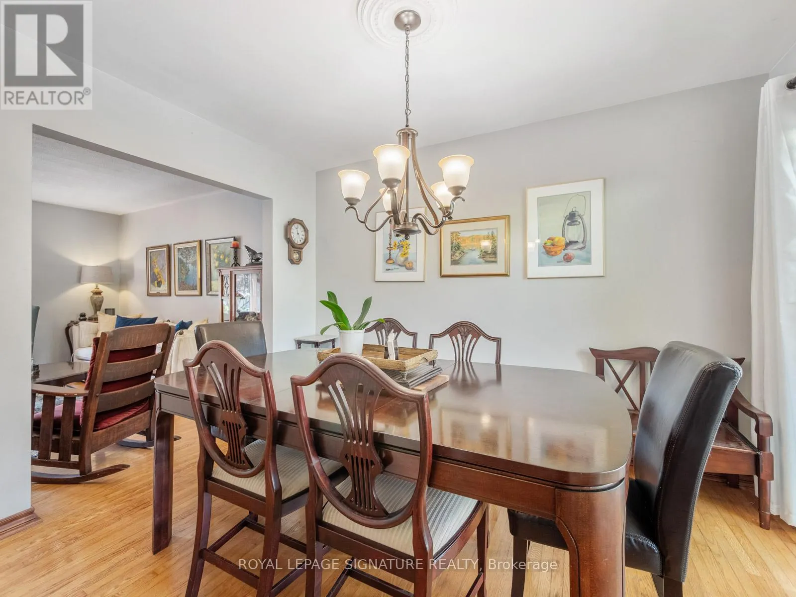 446 BERNHARD CRESCENT