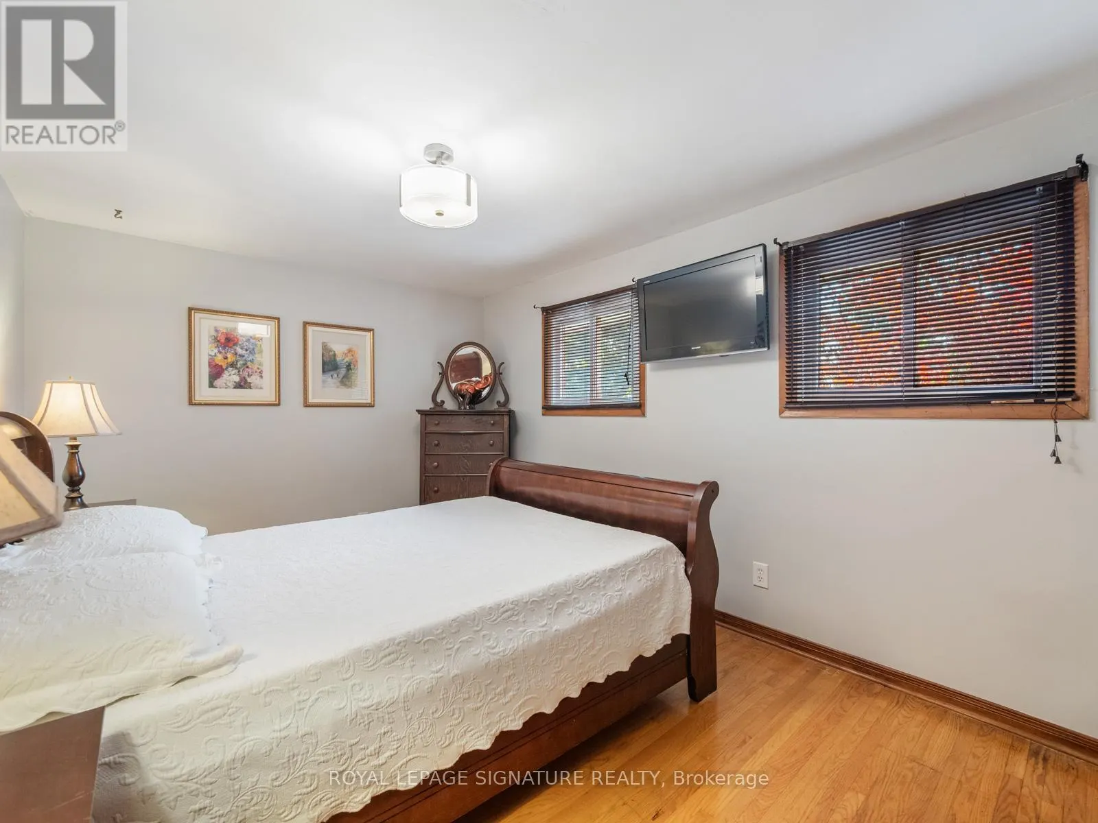 446 BERNHARD CRESCENT