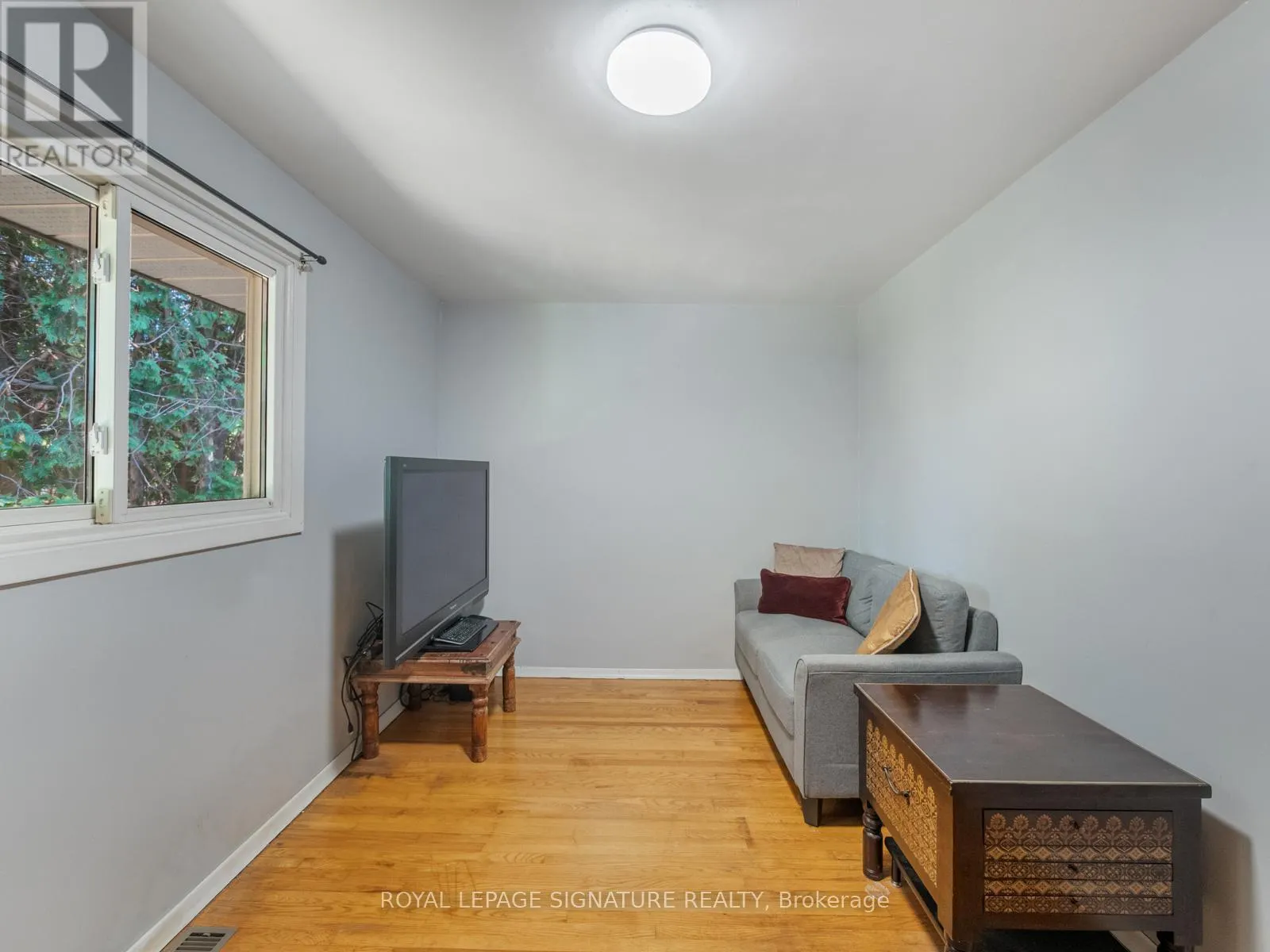 446 BERNHARD CRESCENT