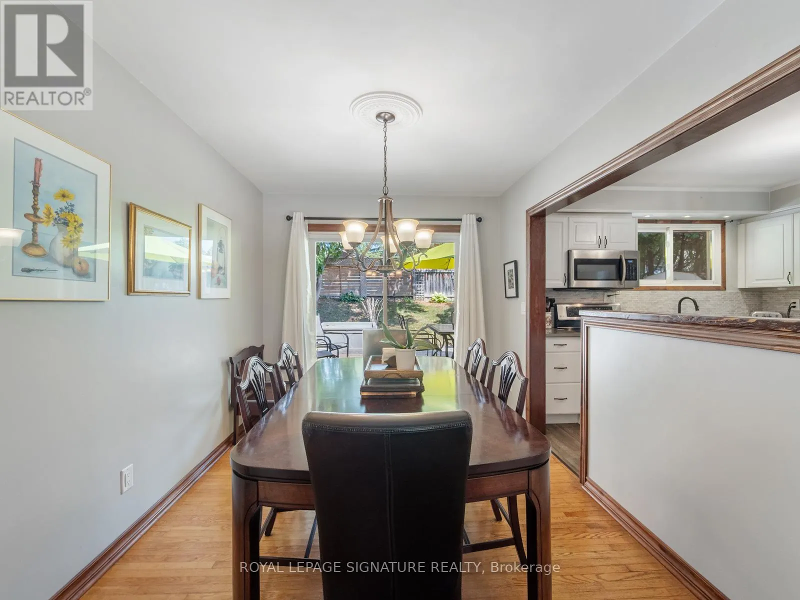 446 BERNHARD CRESCENT