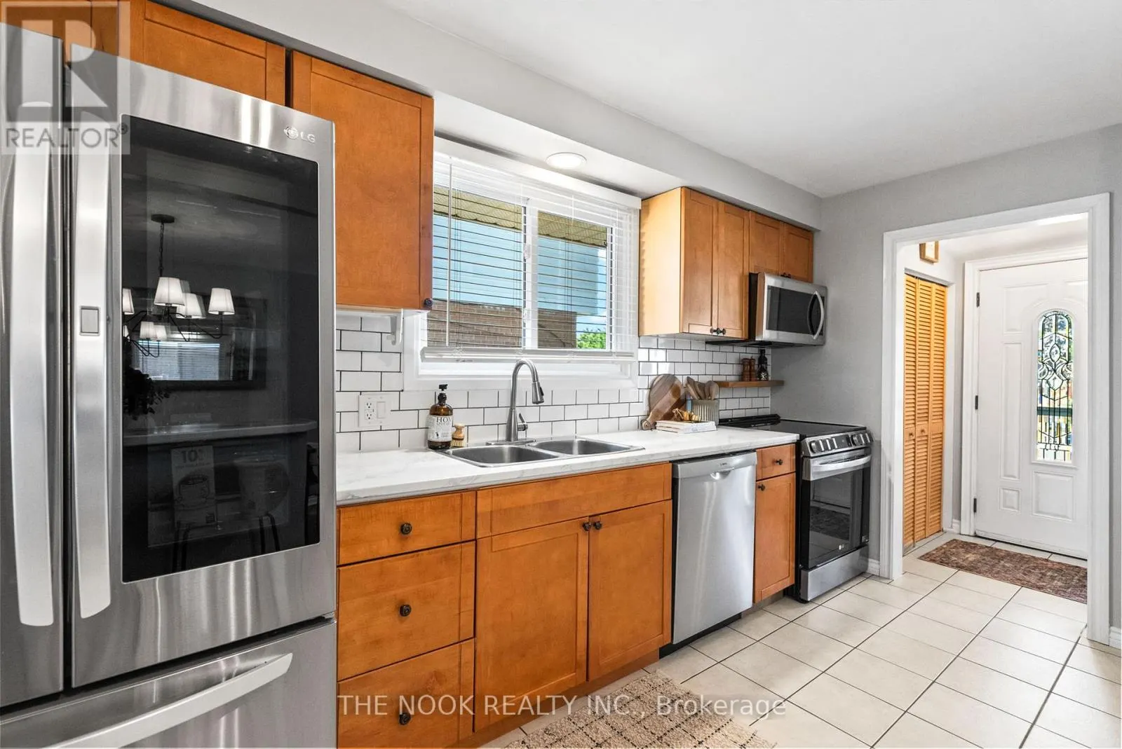 248 KINMOUNT CRESCENT