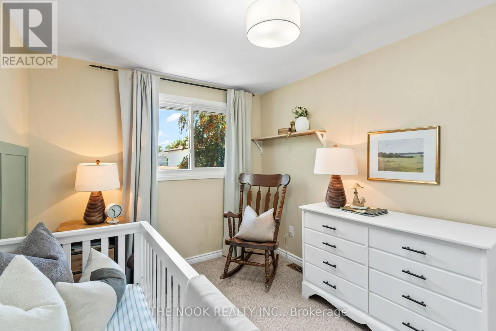248 KINMOUNT CRESCENT