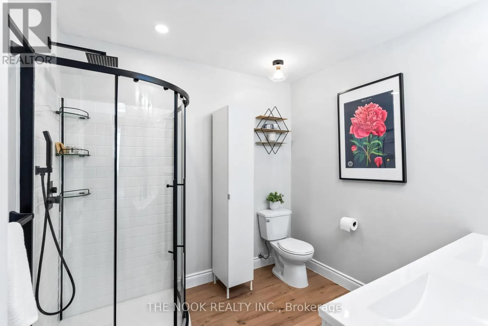 248 KINMOUNT CRESCENT