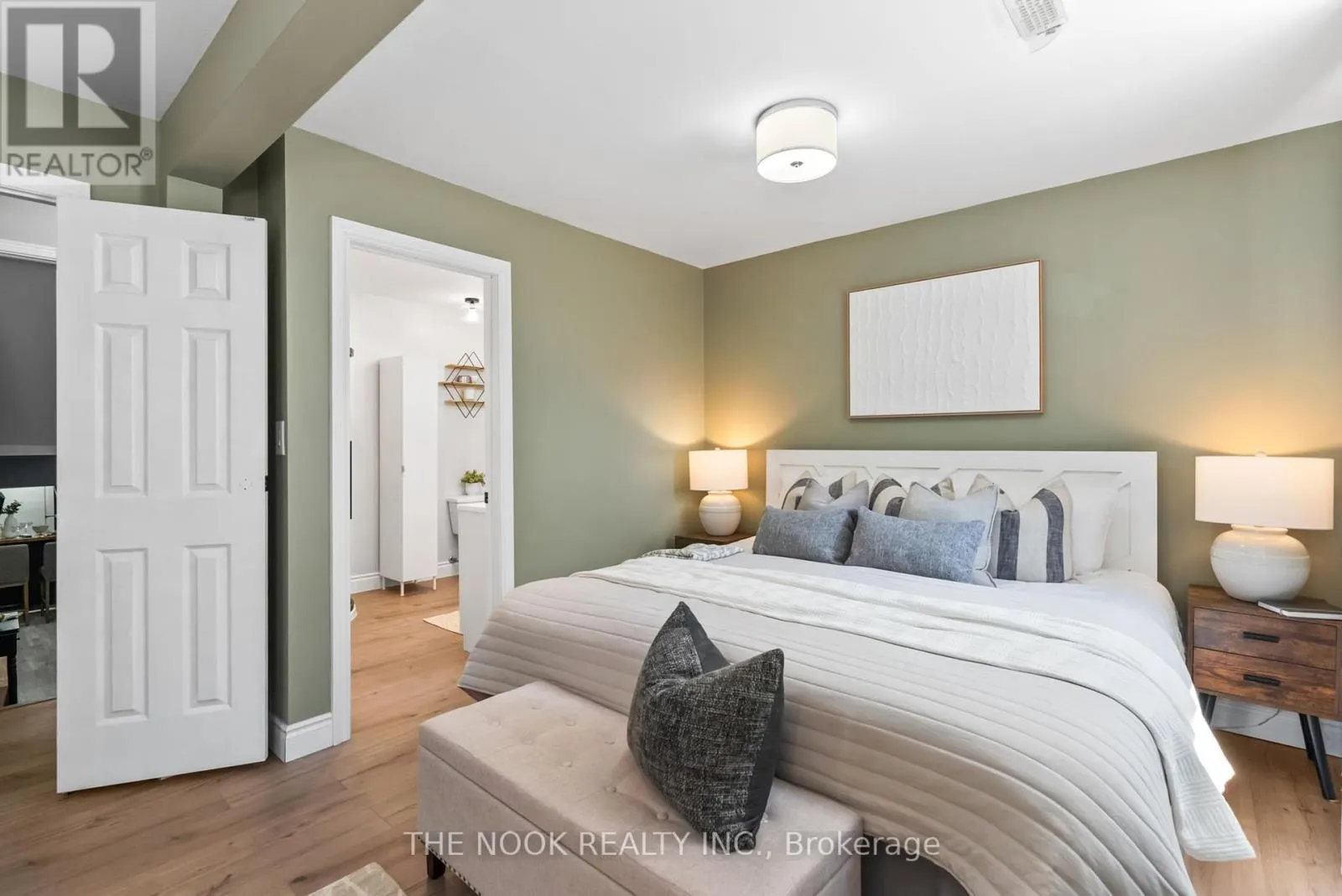 248 KINMOUNT CRESCENT