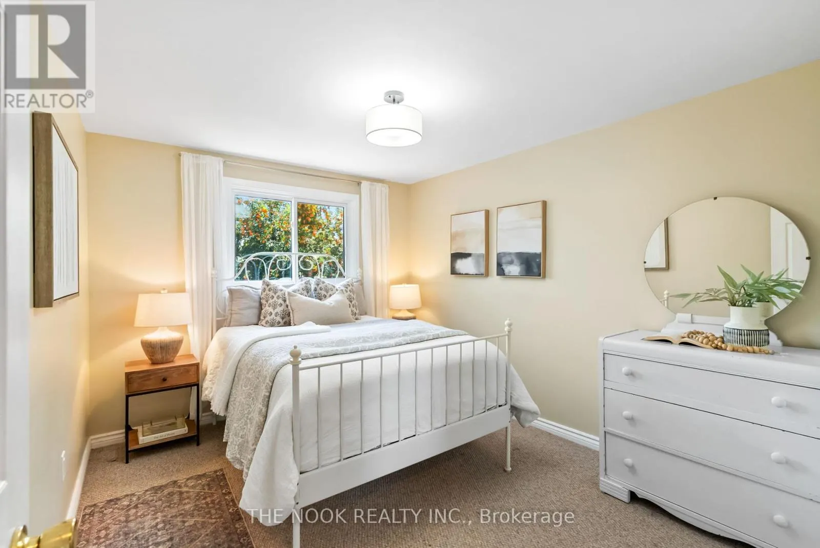 248 KINMOUNT CRESCENT