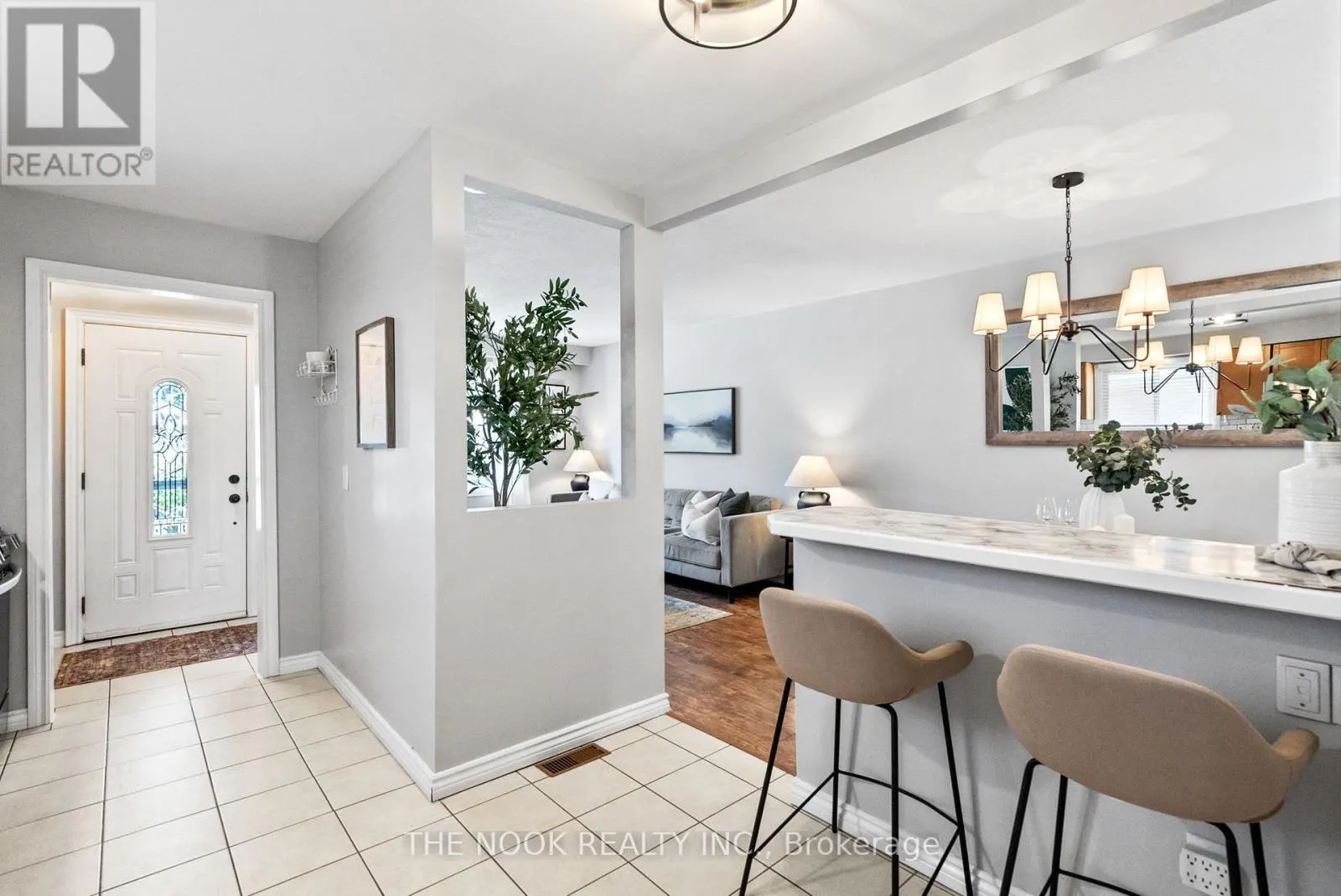 248 KINMOUNT CRESCENT