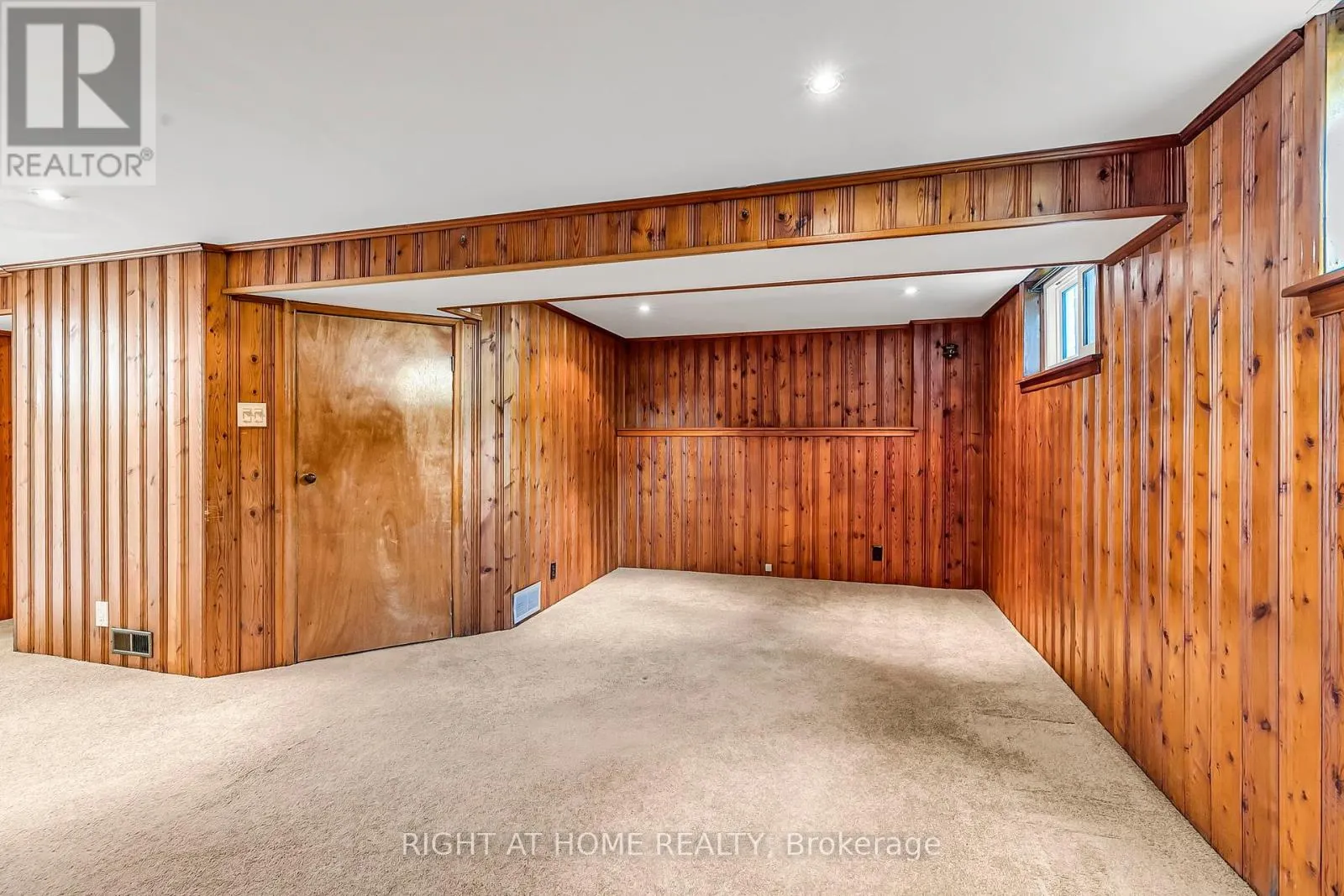 69 BENLEIGH DRIVE
