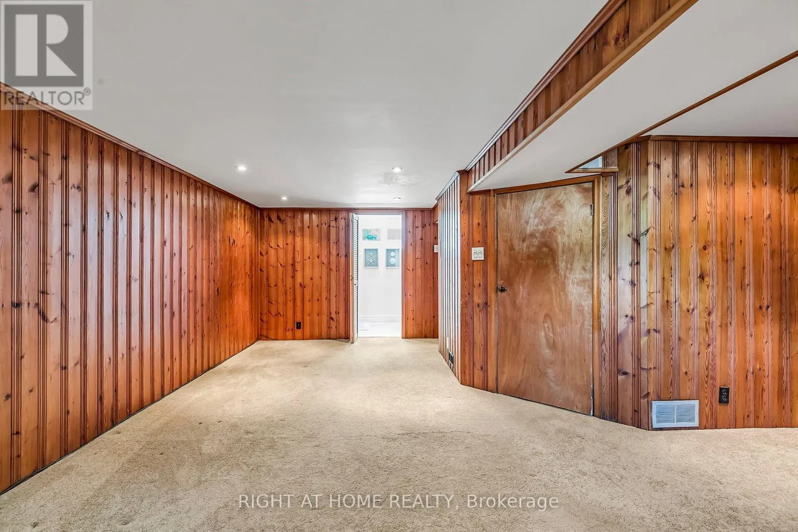 69 BENLEIGH DRIVE