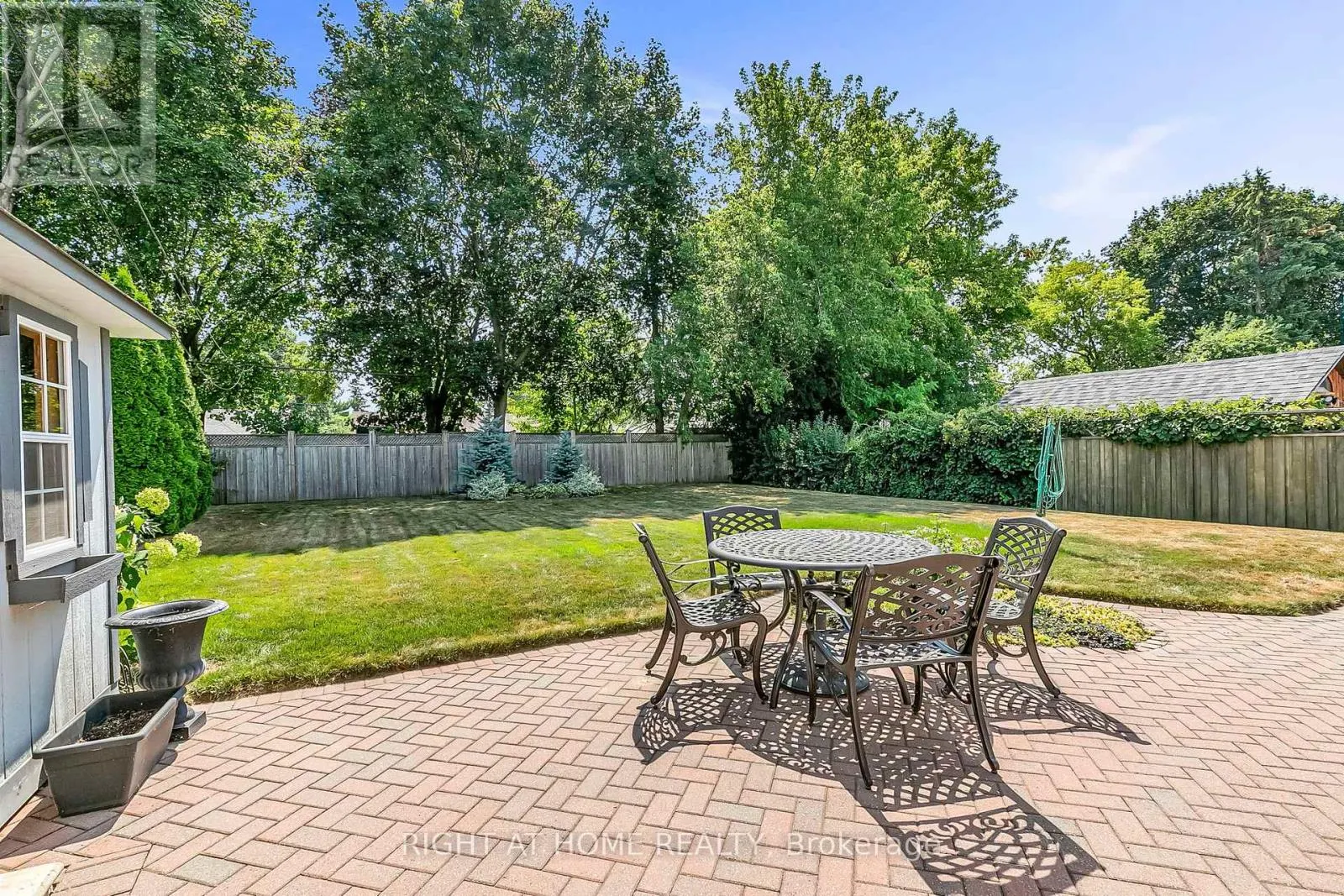 69 BENLEIGH DRIVE
